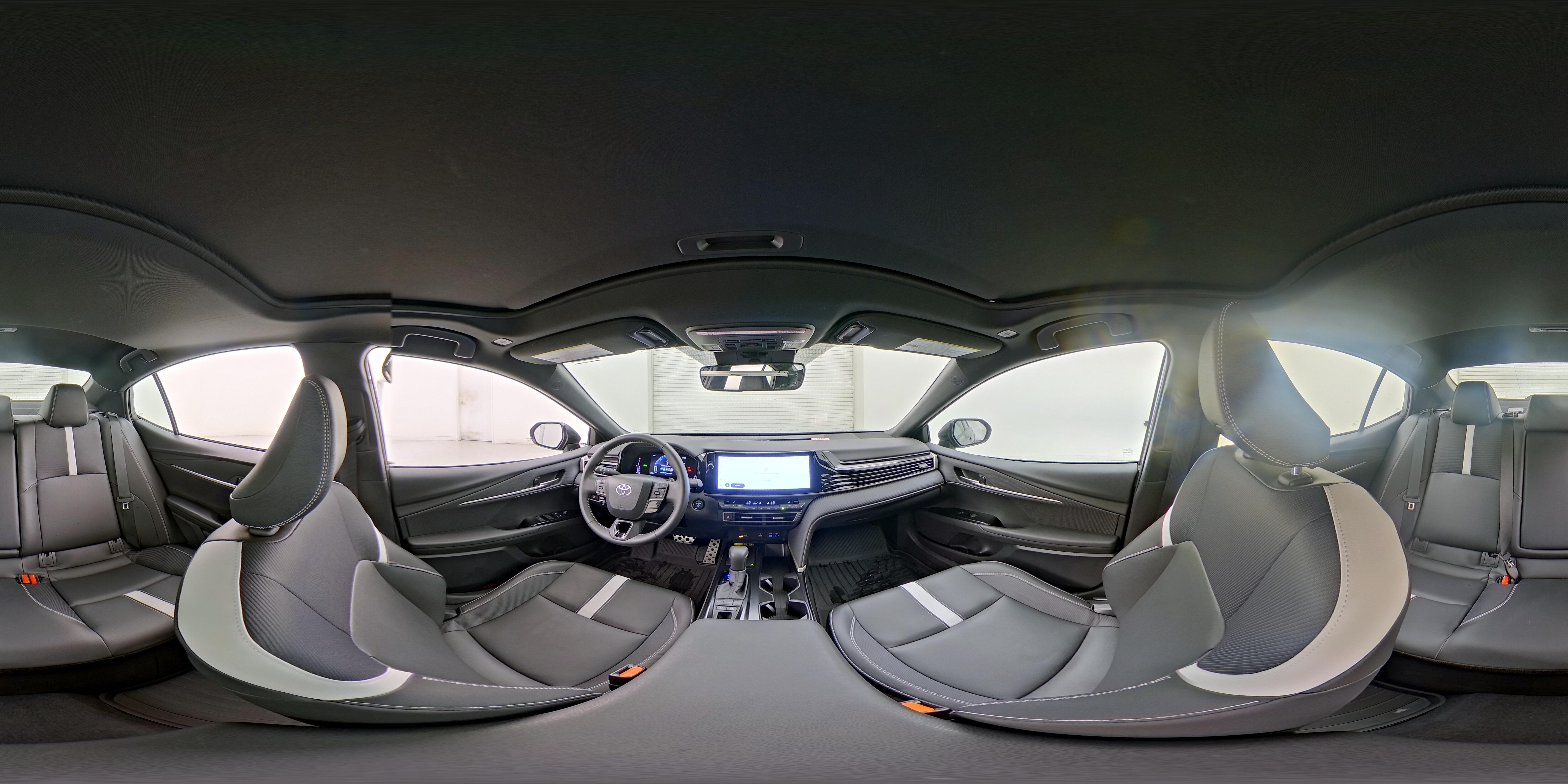 2026 Toyota Camry SE - Photo 25