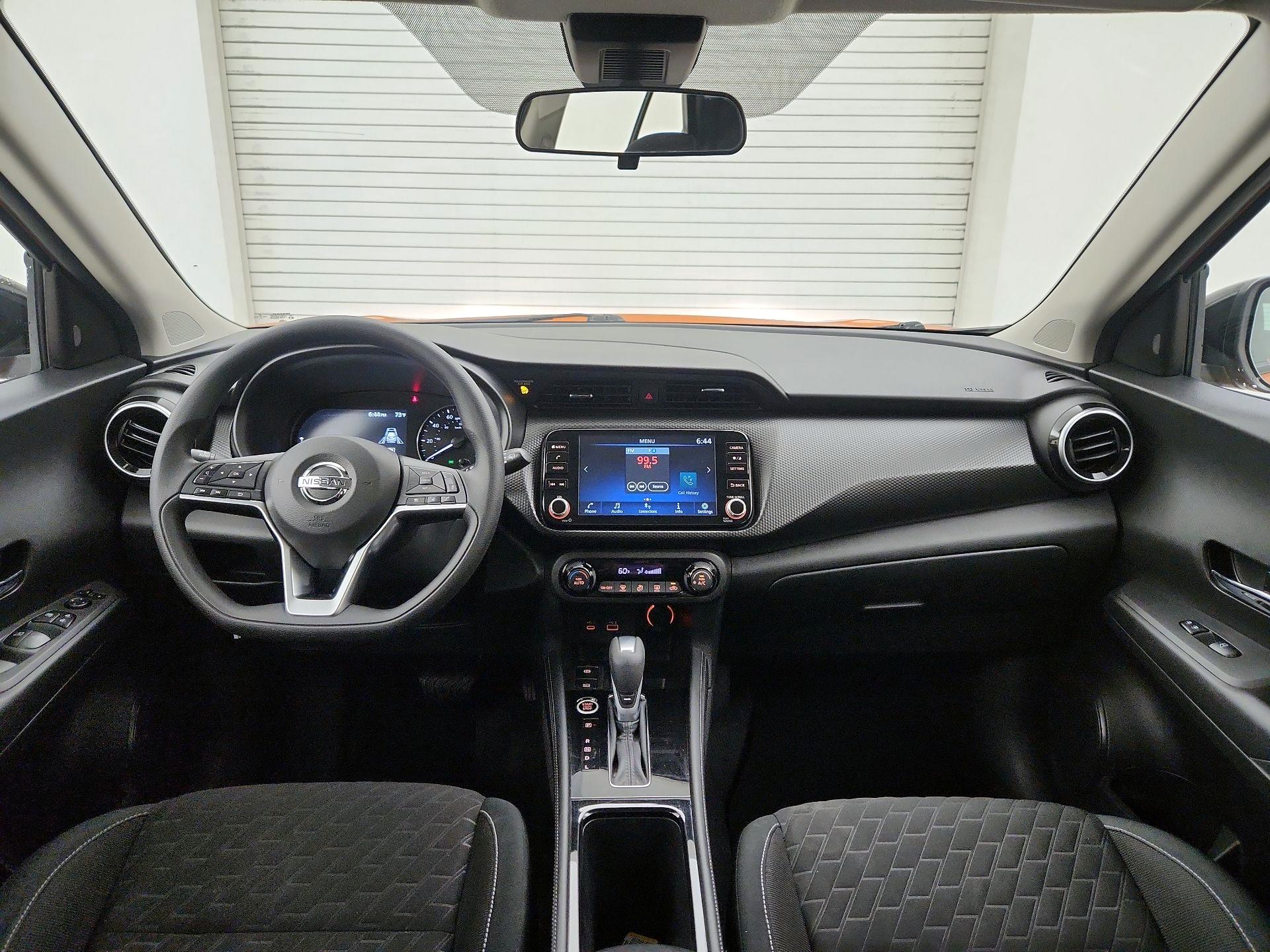 Thumbnail: 2021 Nissan Kicks - 9