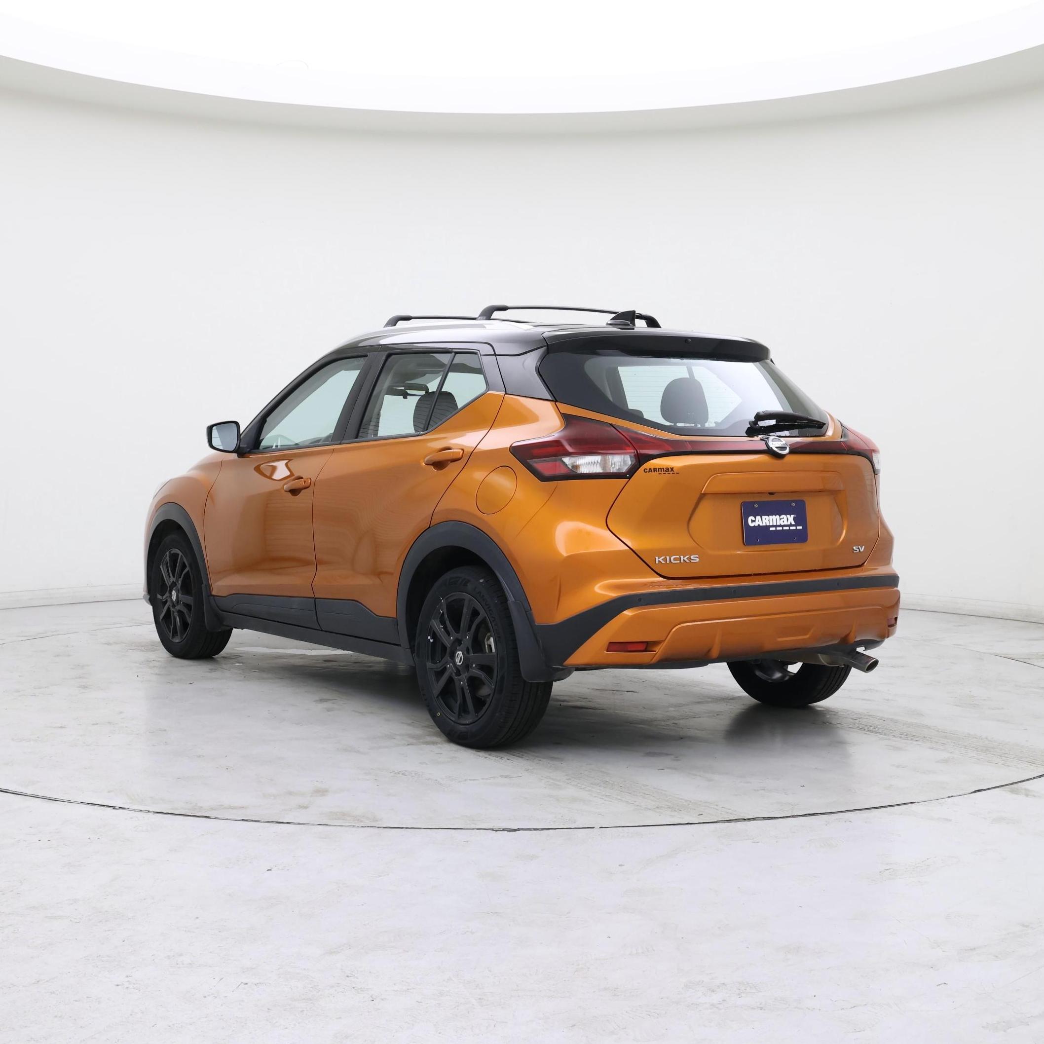 Thumbnail: 2021 Nissan Kicks - 2