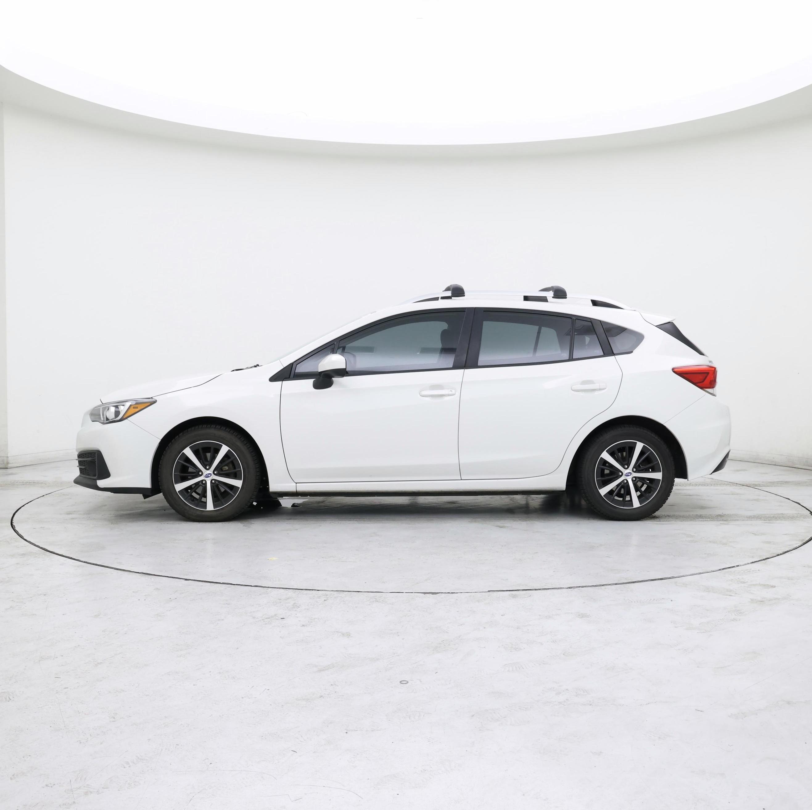 Thumbnail: 2021 Subaru Impreza - 3