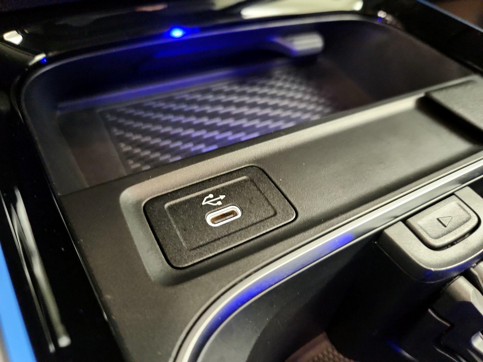 Thumbnail: 2025 Mercedes-Benz GLB - 18
