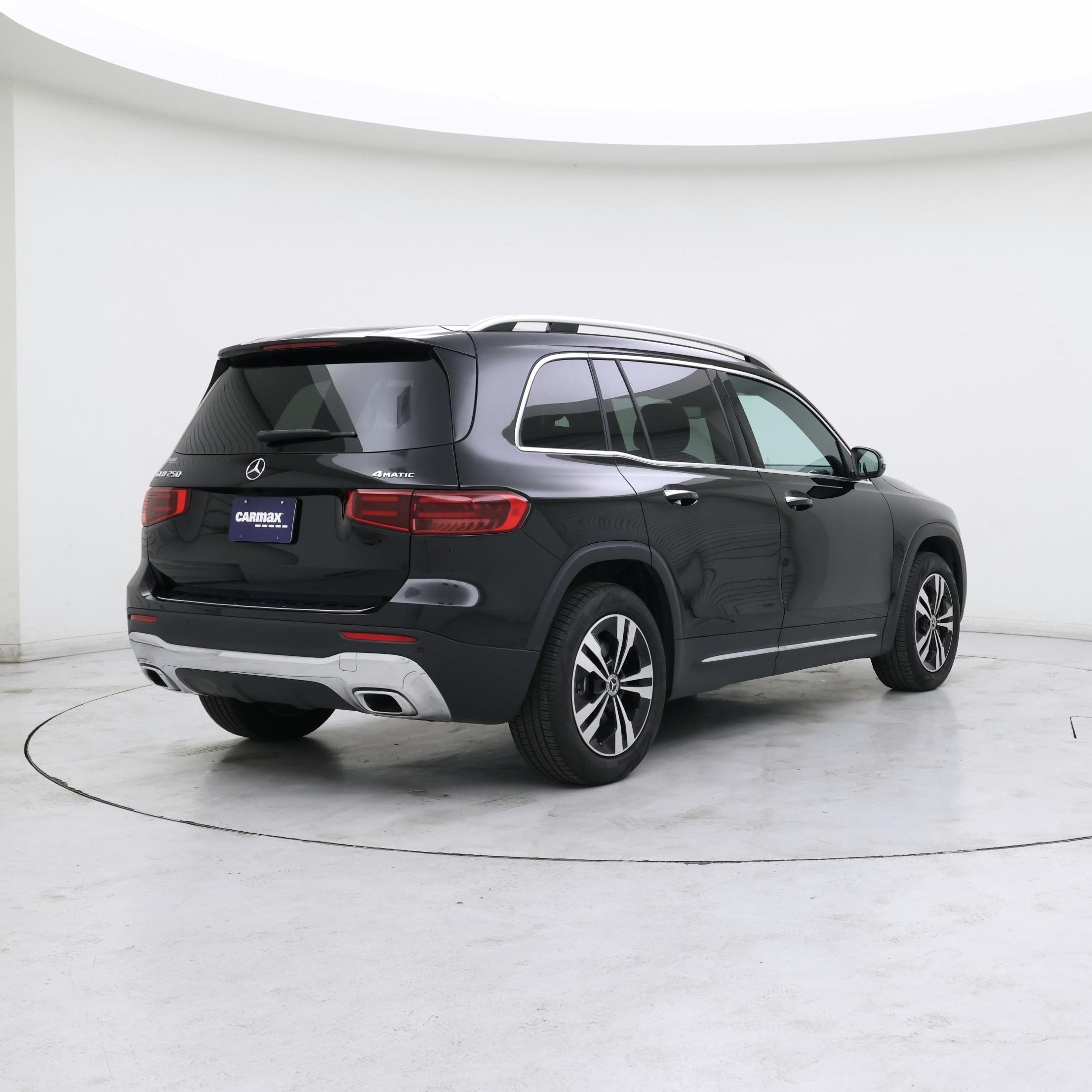 Thumbnail: 2025 Mercedes-Benz GLB - 8