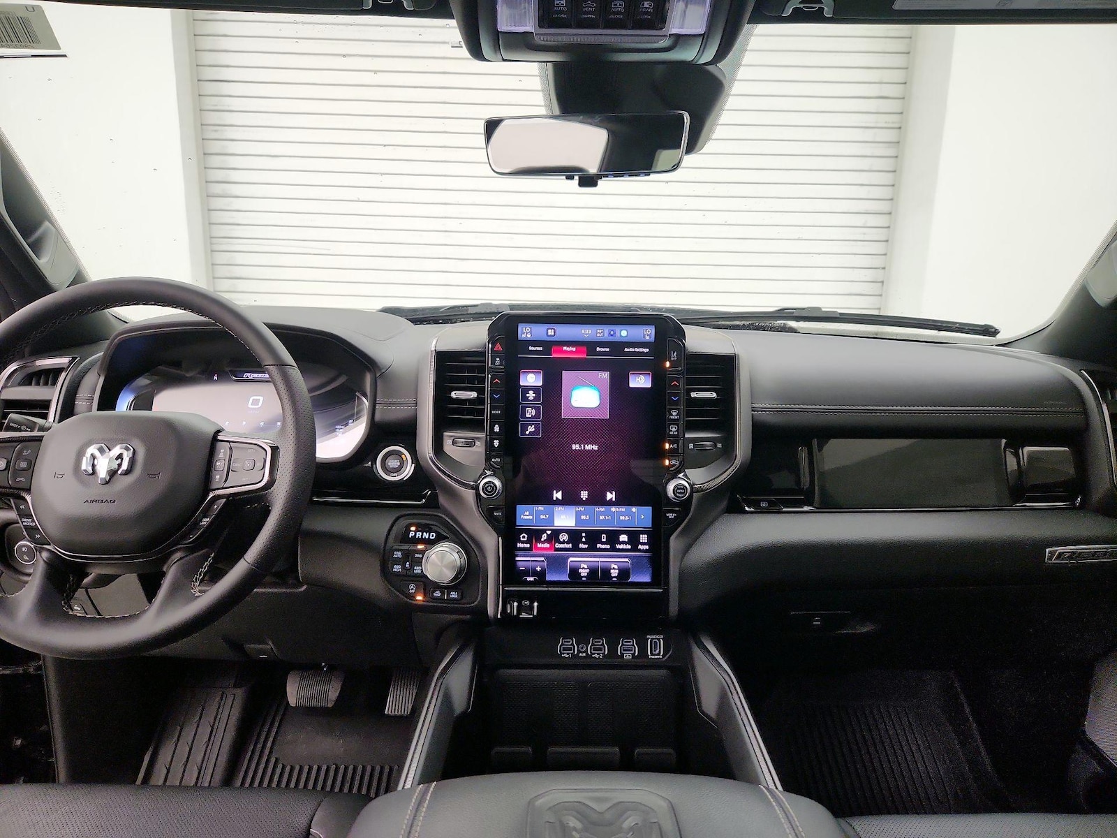 2025 RAM Ram 1500 Pickup Rebel - Photo 10