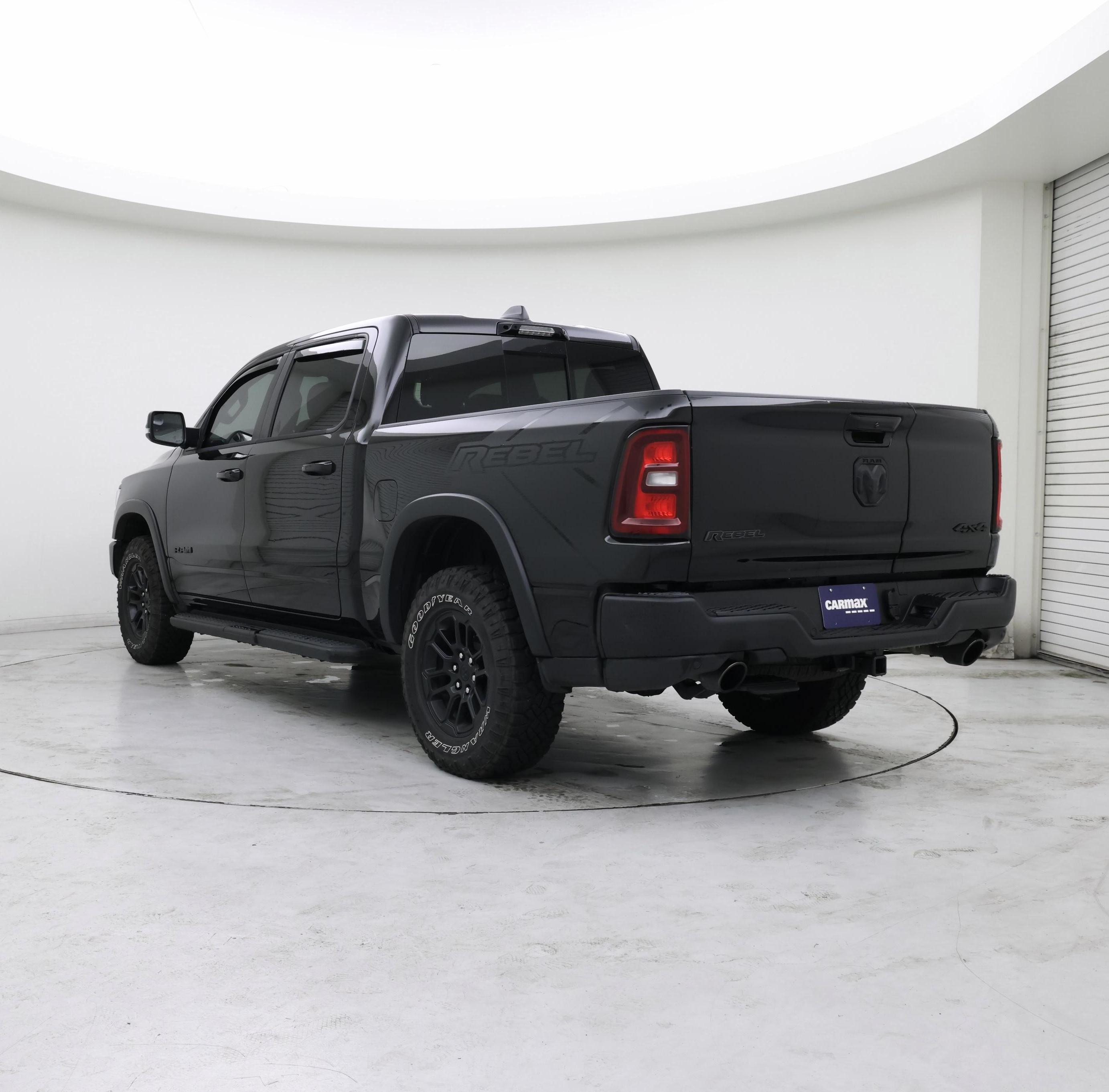 Thumbnail: 2025 RAM 1500 - 2