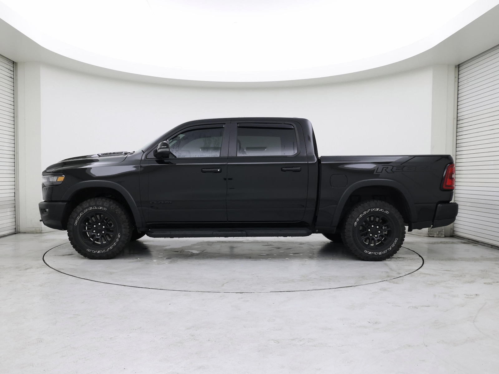 2025 RAM Ram 1500 Pickup Rebel - Photo 4