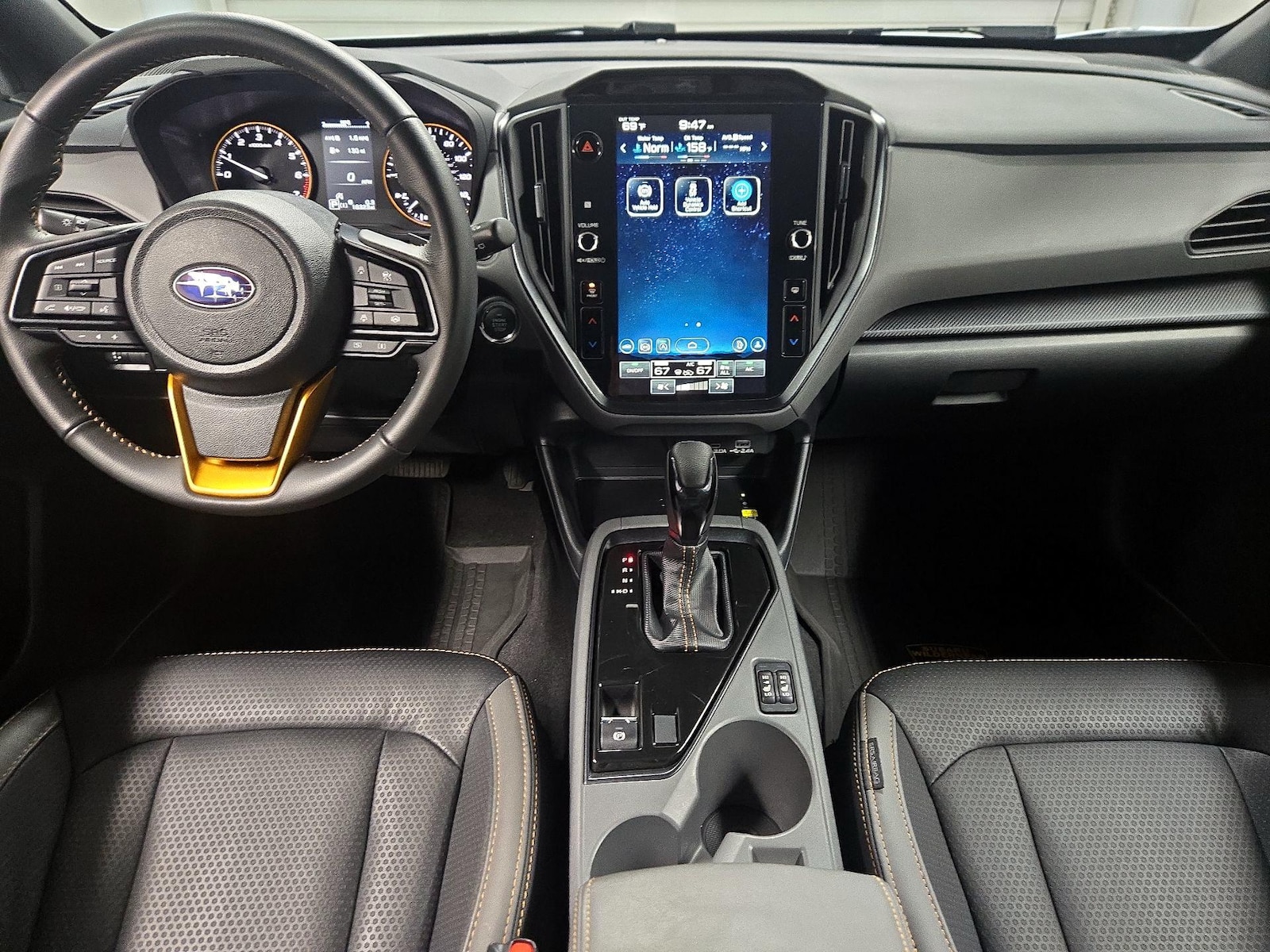 Apple CarPlay® & Android Auto™