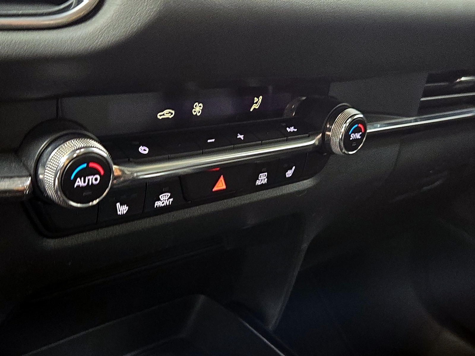 2021 Mazda CX-30 Premium - Photo 18