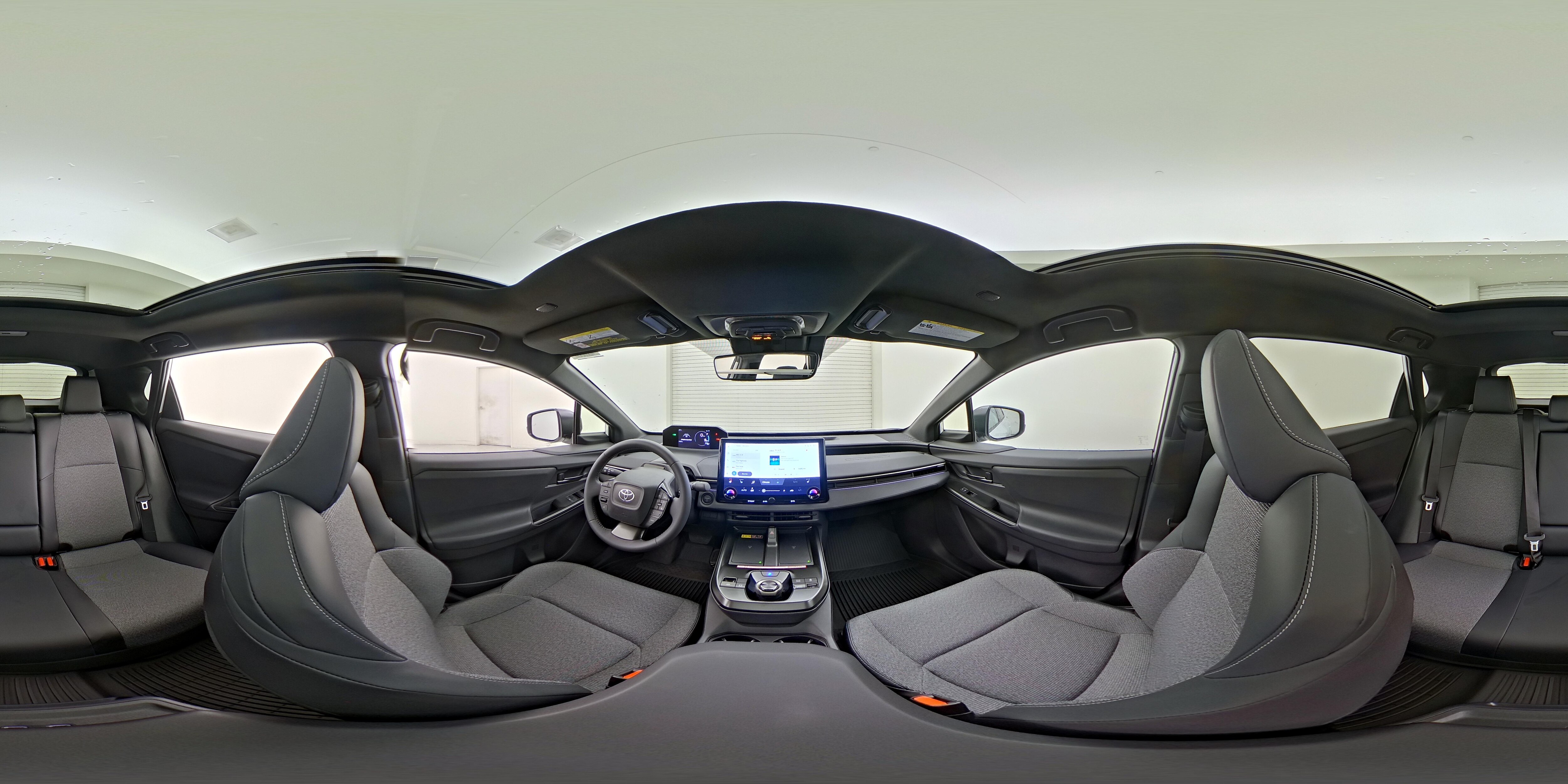 2026 Toyota bZ XLE - Photo 25