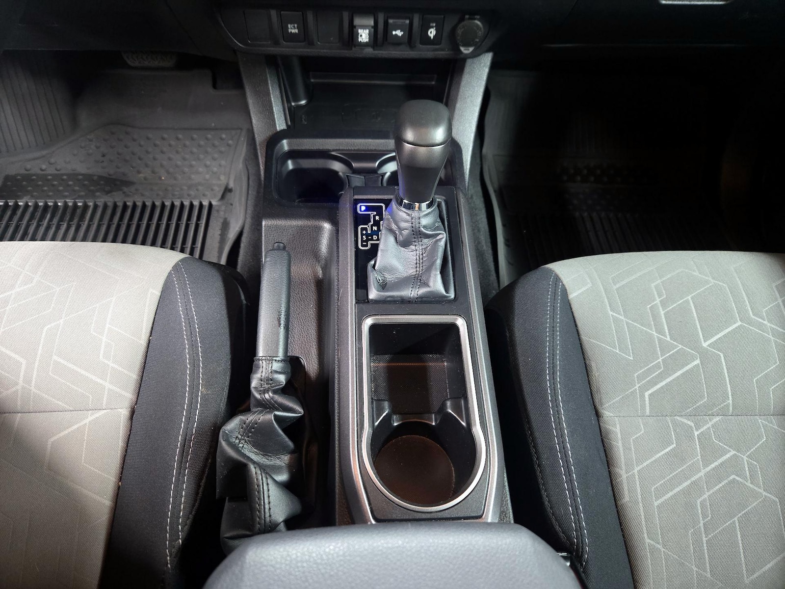 2023 Toyota Tacoma TRD Off Road - Photo 18