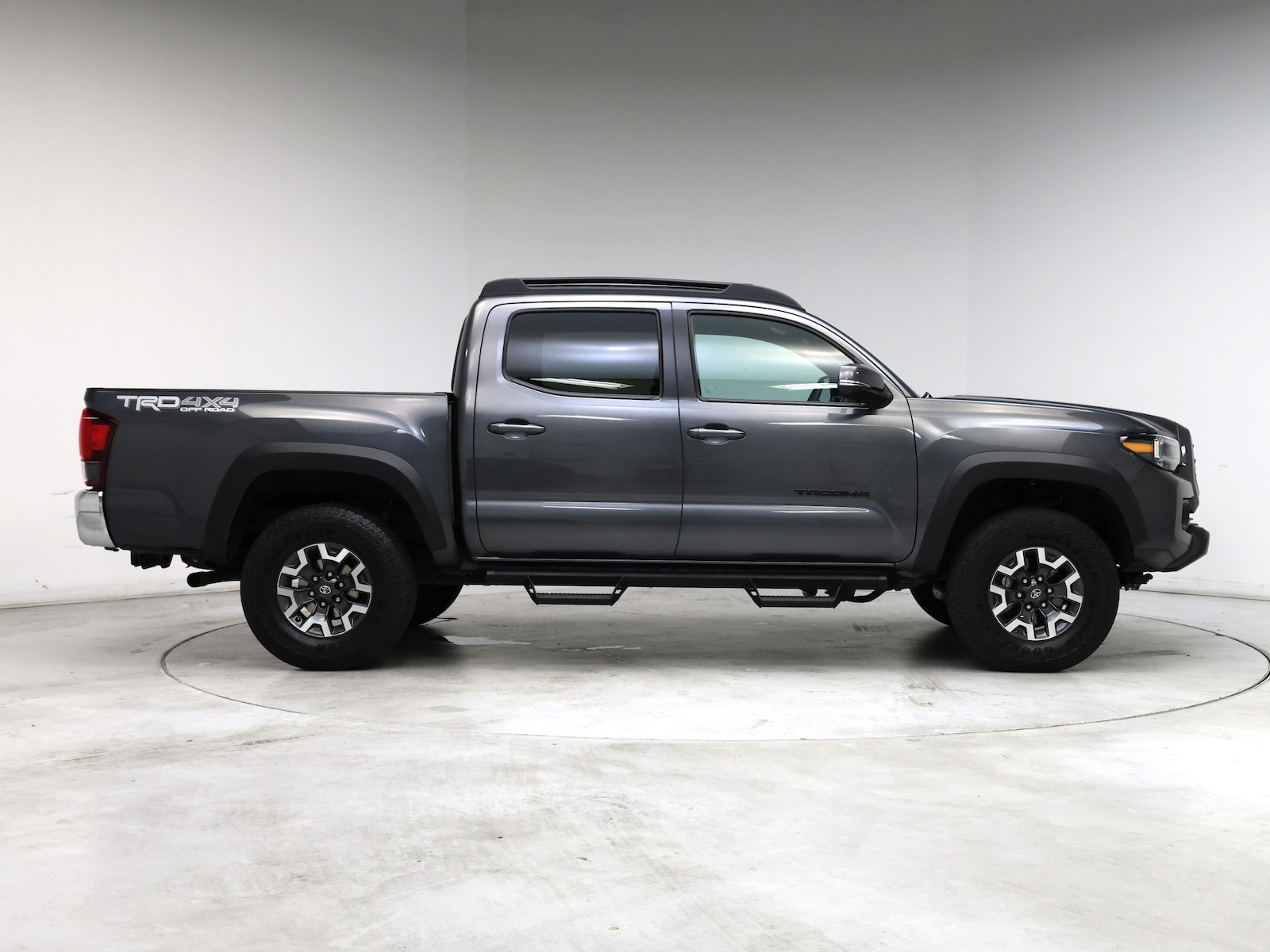2023 Toyota Tacoma TRD Off Road - Photo 8