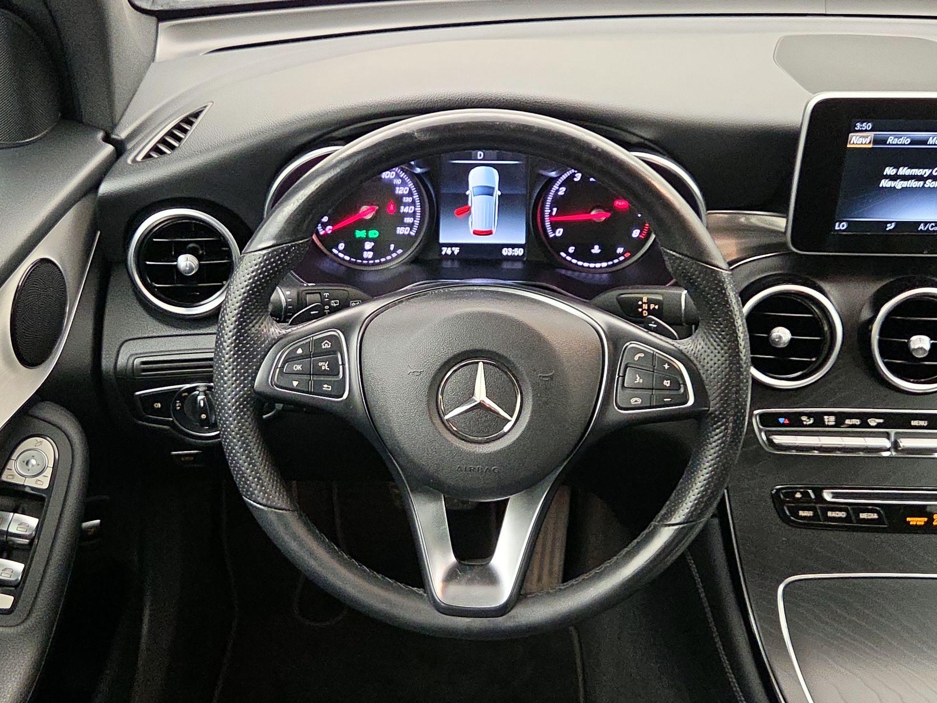 Thumbnail: 2019 Mercedes-Benz GLC - 10