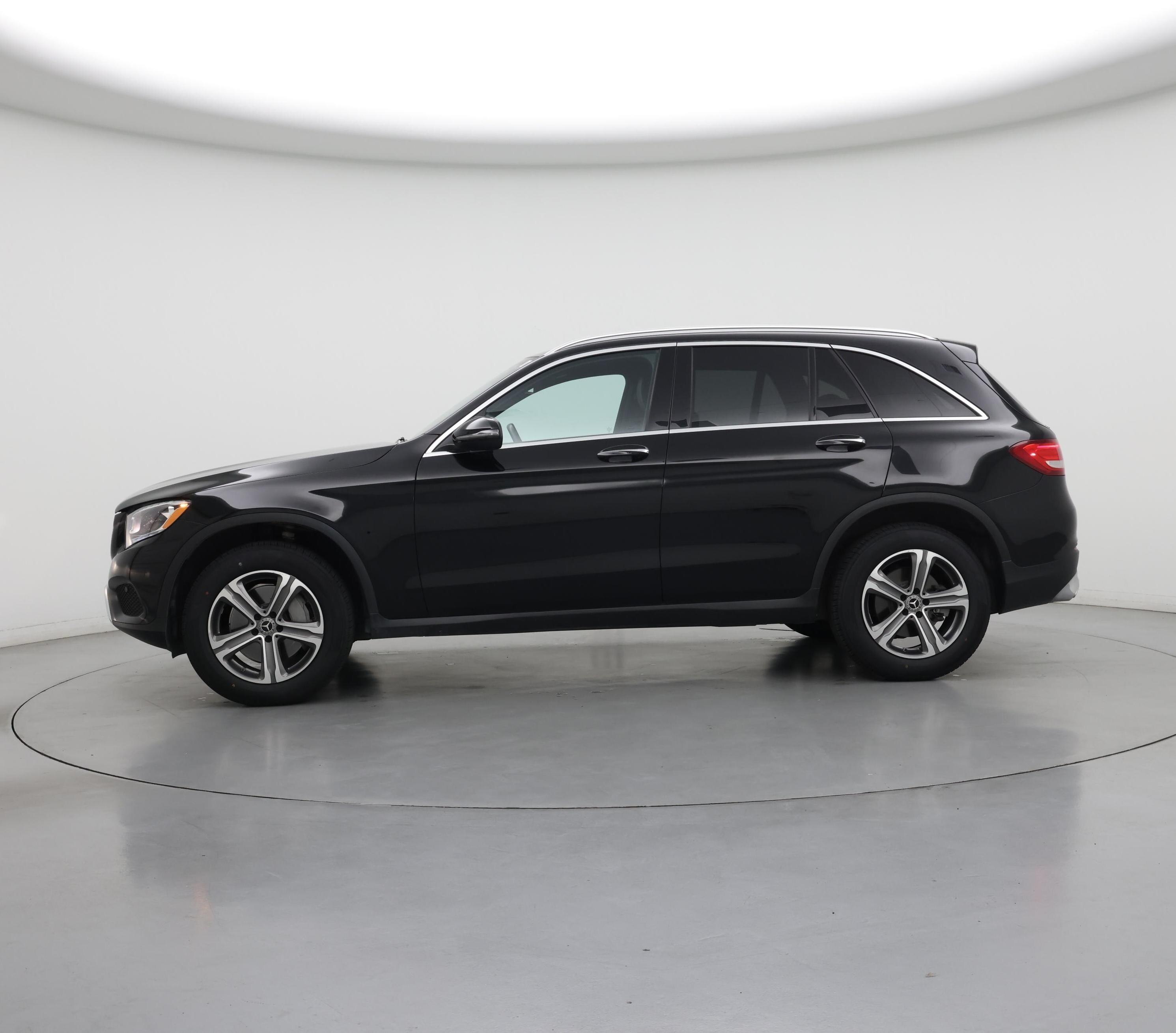 Thumbnail: 2019 Mercedes-Benz GLC - 3