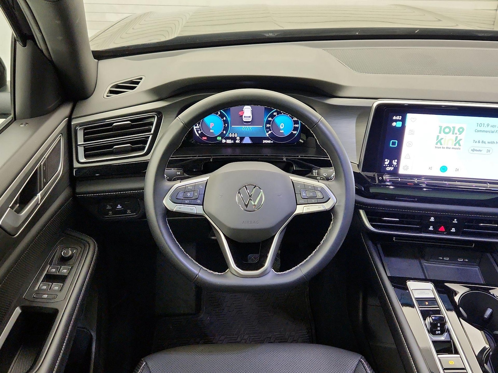 2024 Volkswagen Atlas Cross Sport SE w/Tech - Photo 11