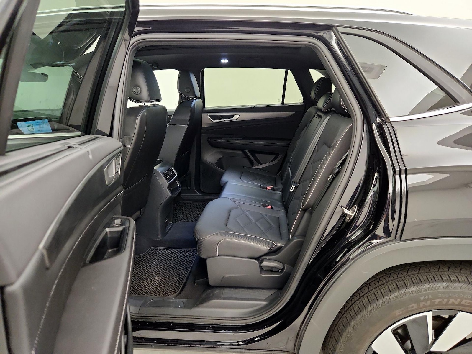 2024 Volkswagen Atlas Cross Sport SE w/Tech - Photo 21