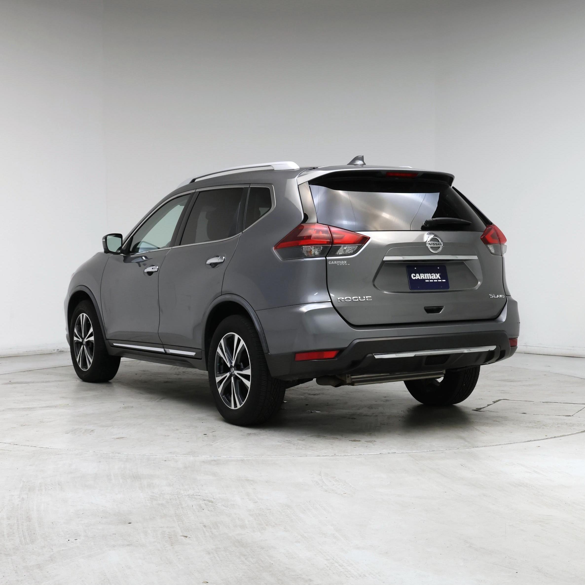 Thumbnail: 2018 Nissan Rogue - 2