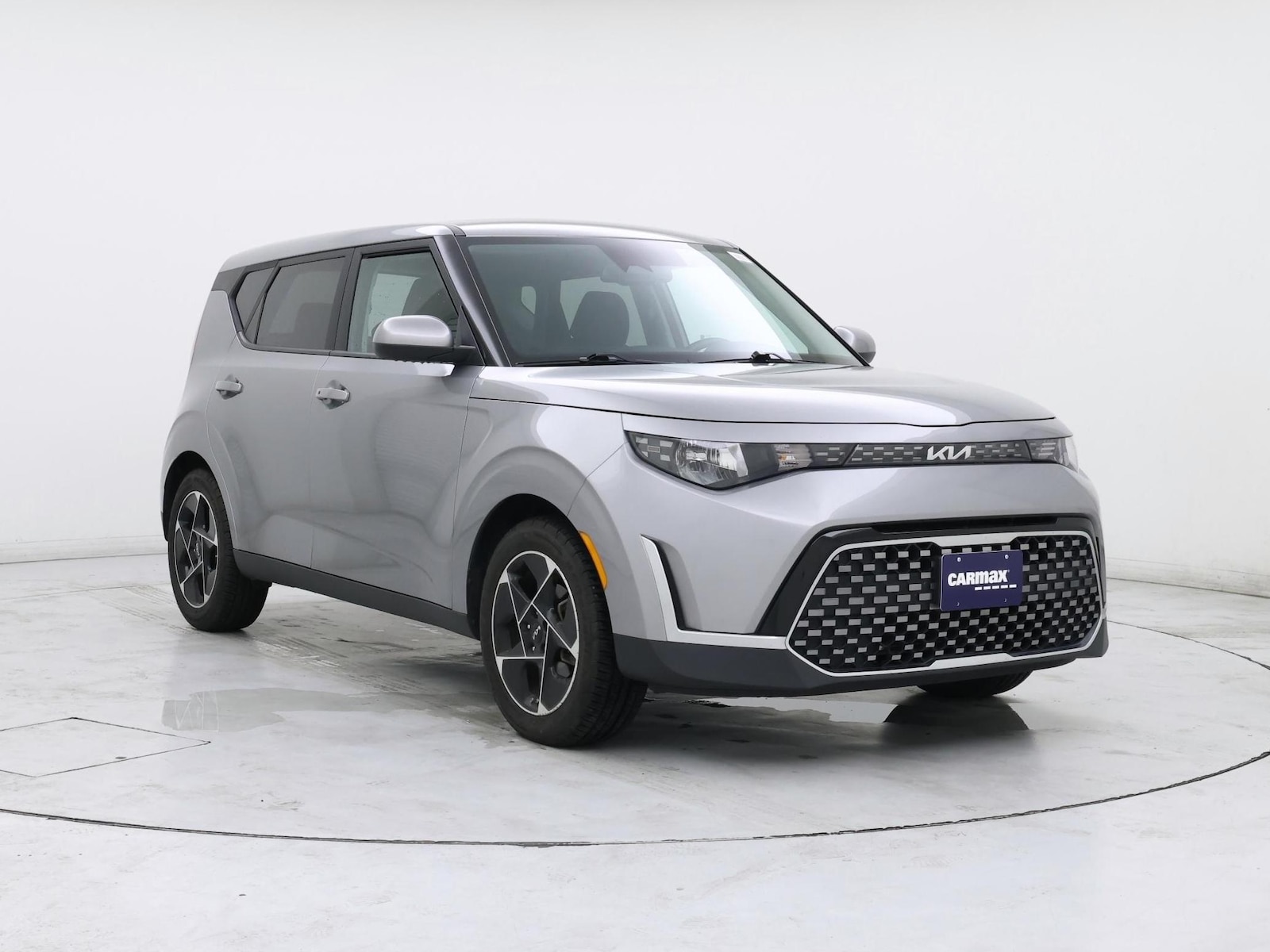 2023 Kia Soul EX - Photo 2