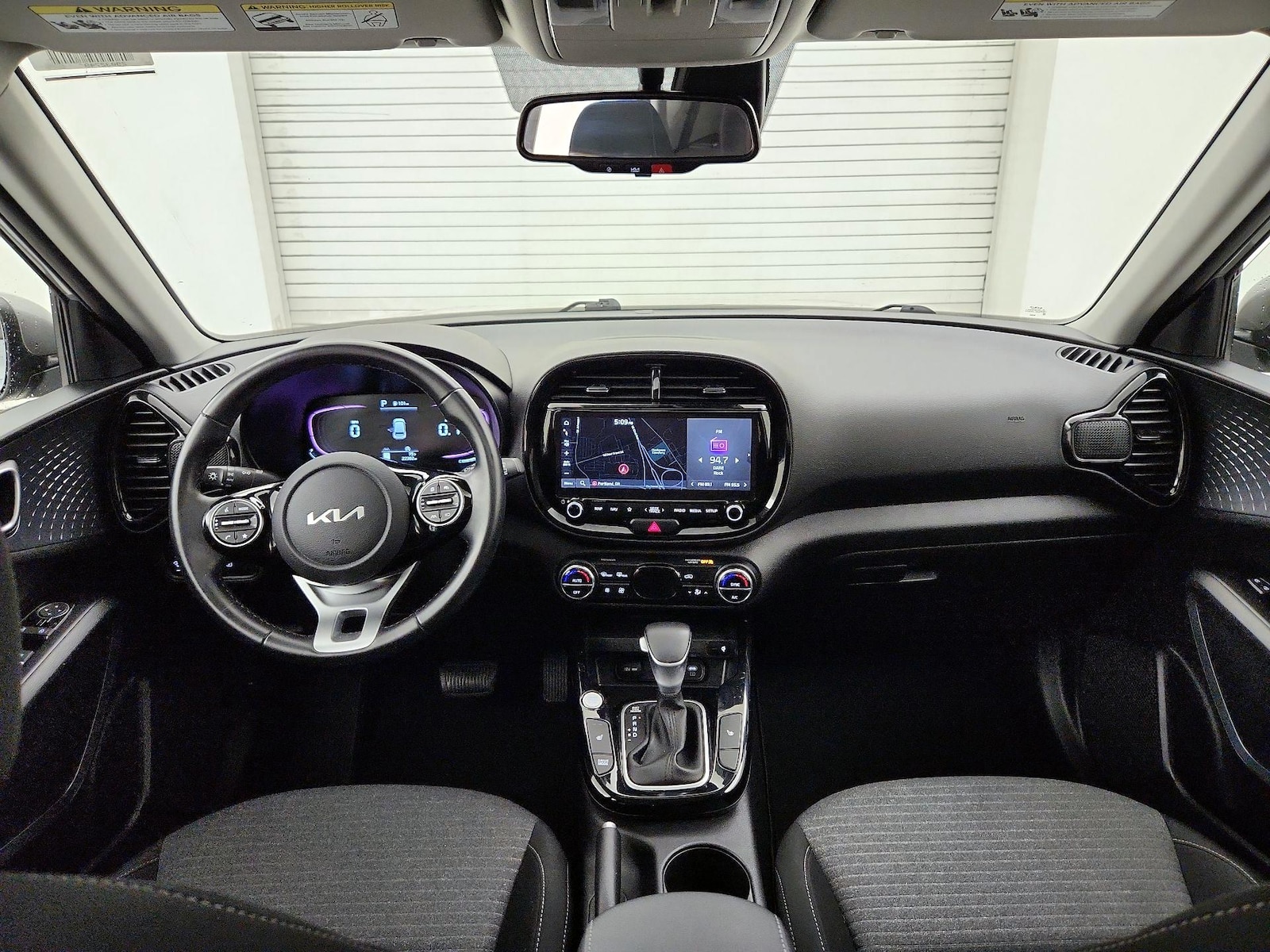 2023 Kia Soul EX - Photo 10
