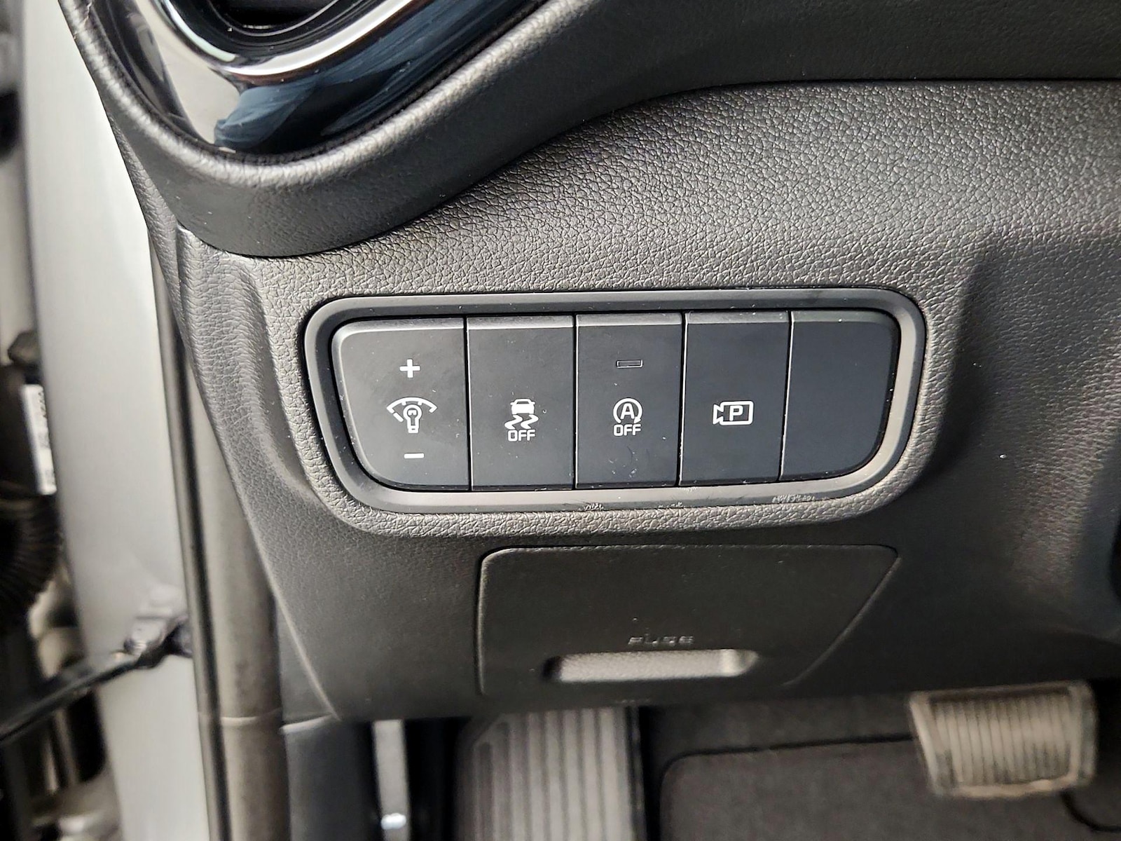 2023 Kia Soul EX - Photo 14