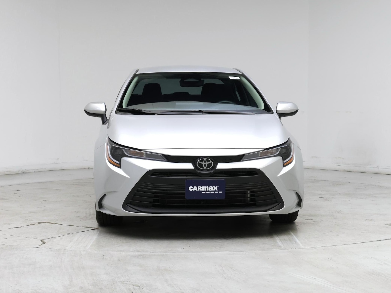 2026 Toyota Corolla LE - Photo 6