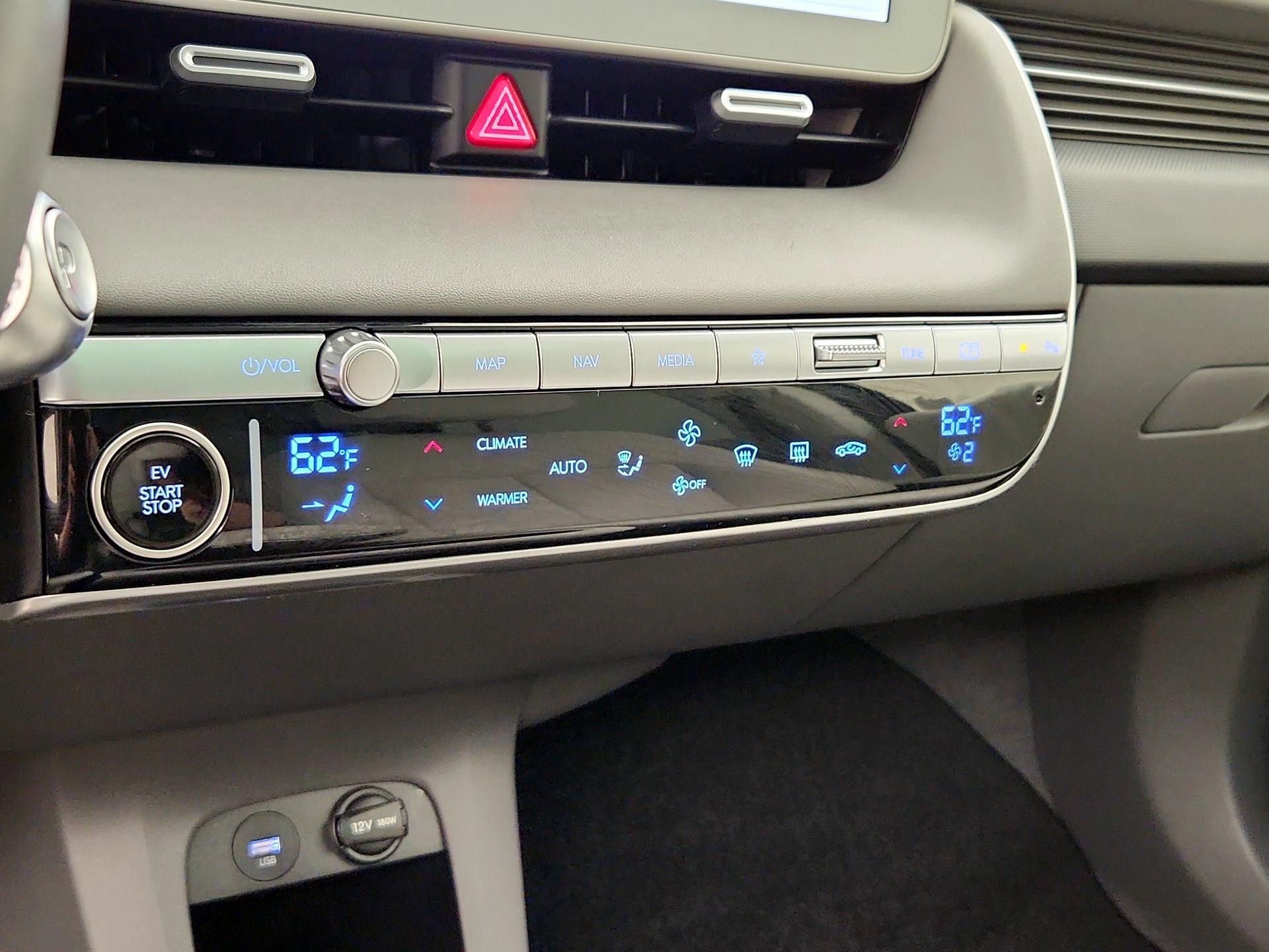 Thumbnail: 2024 Hyundai Ioniq 5 - 17