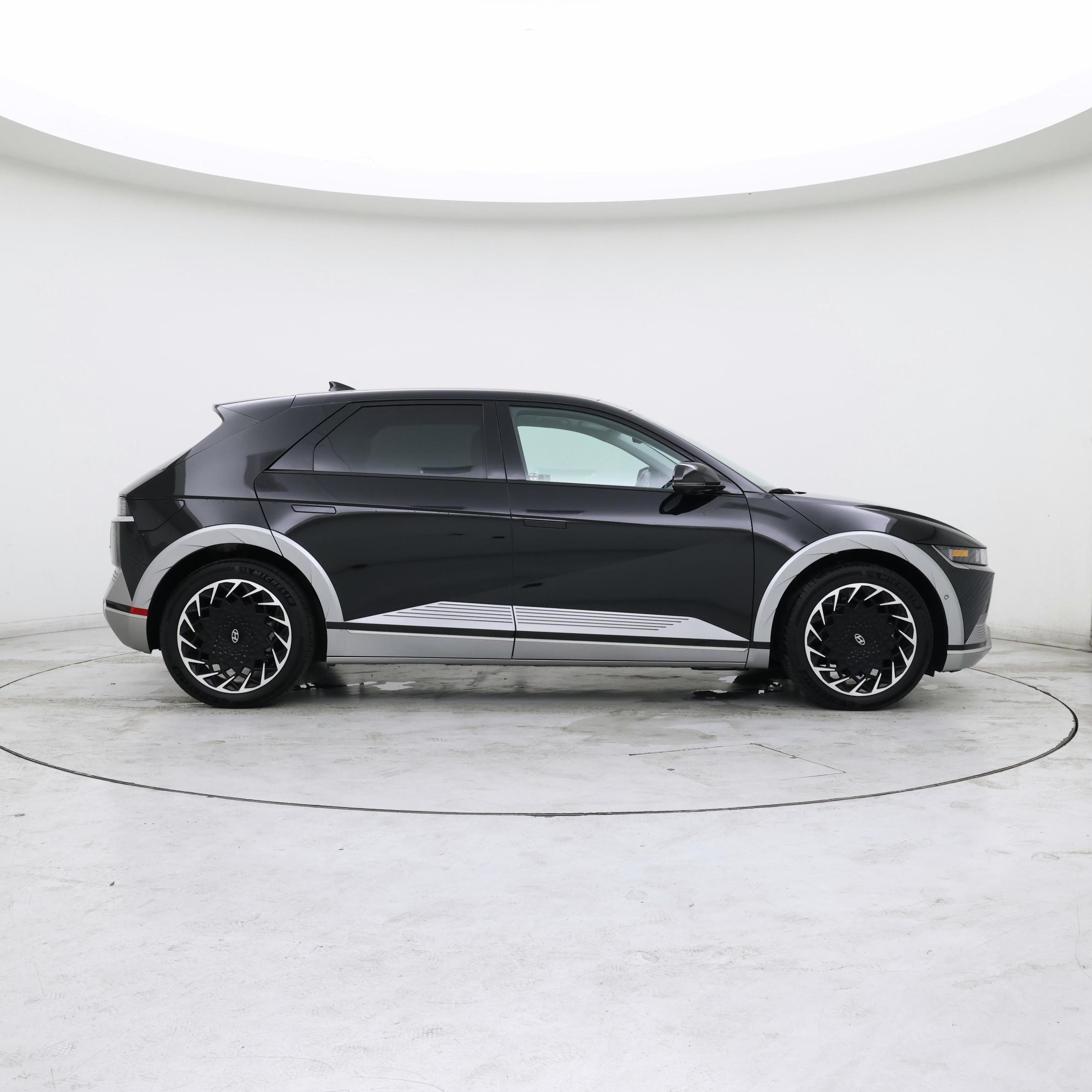 Thumbnail: 2024 Hyundai Ioniq 5 - 7