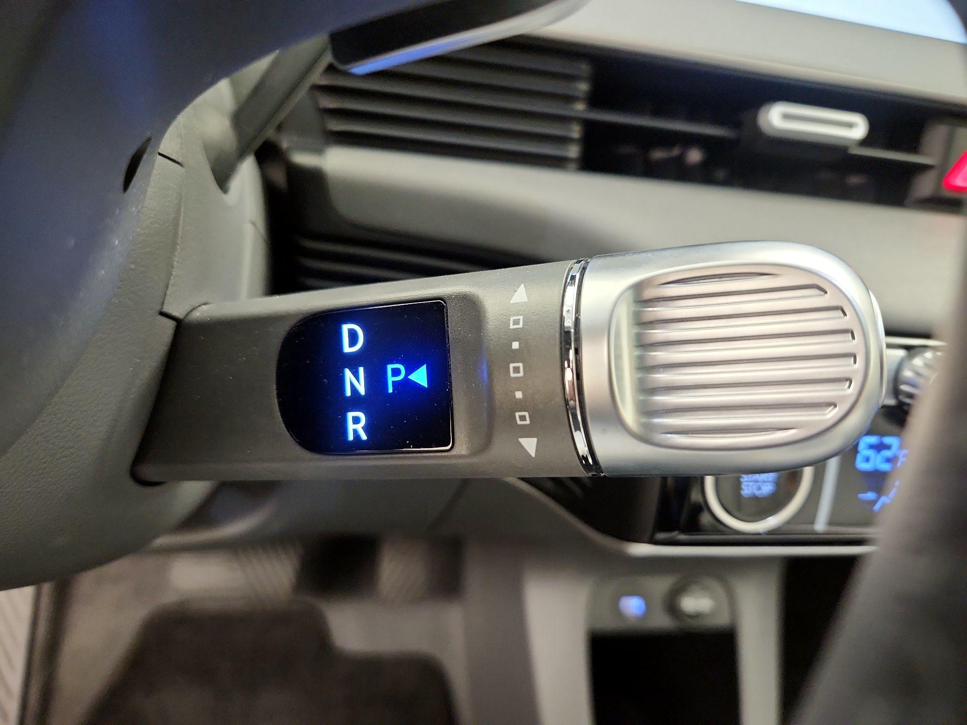 Thumbnail: 2024 Hyundai Ioniq 5 - 18