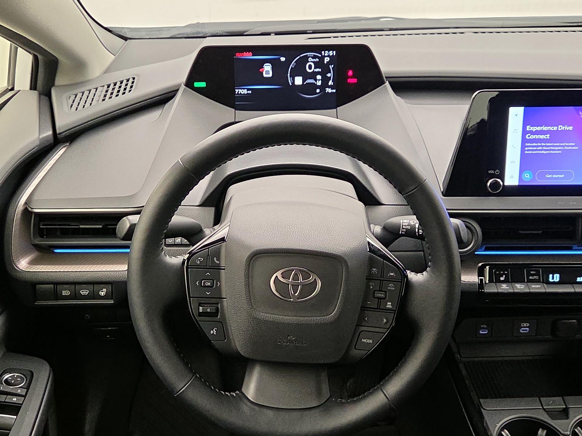 Thumbnail: 2023 Toyota Prius - 10