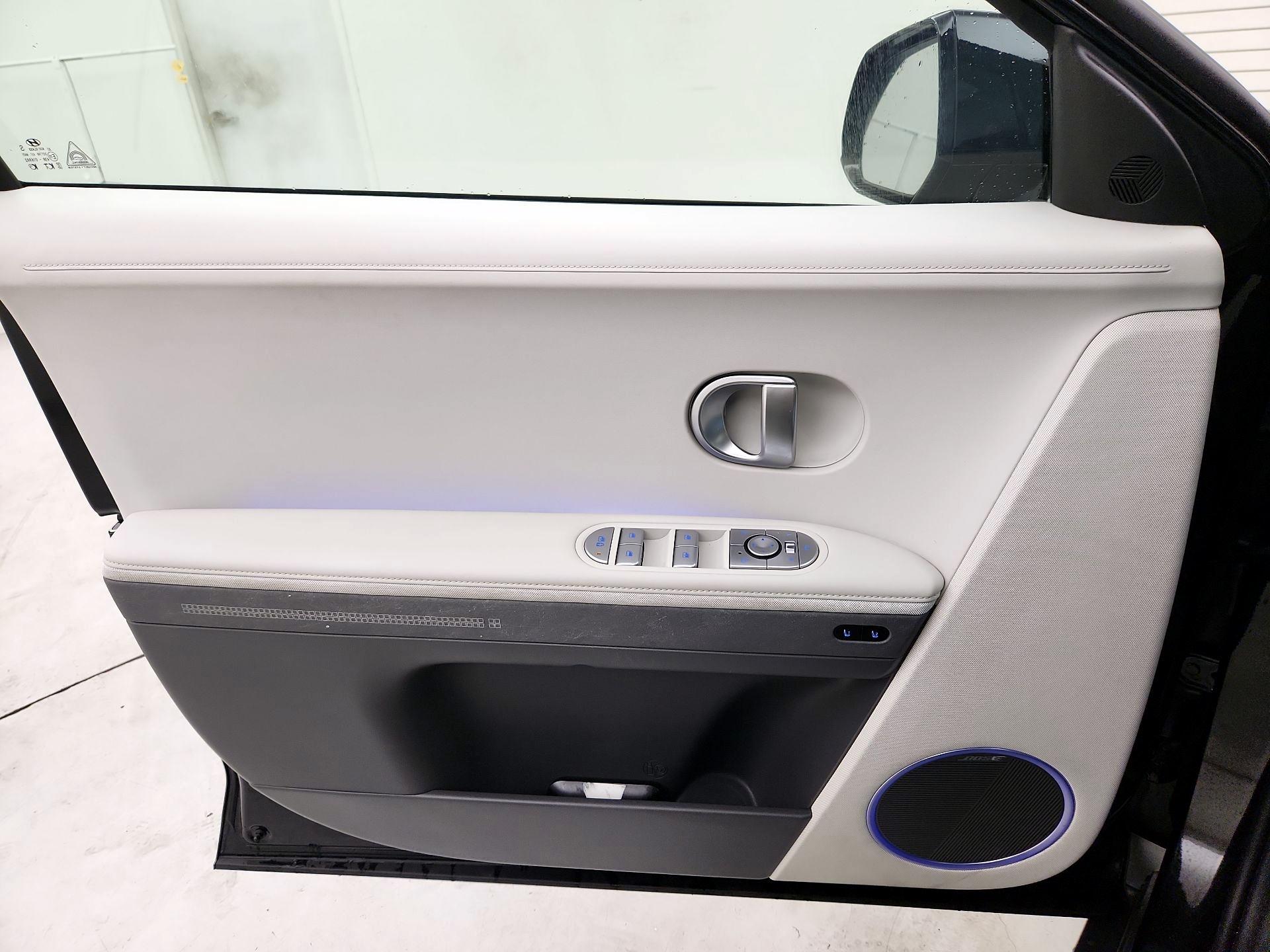 Thumbnail: 2024 Hyundai Ioniq 5 - 12
