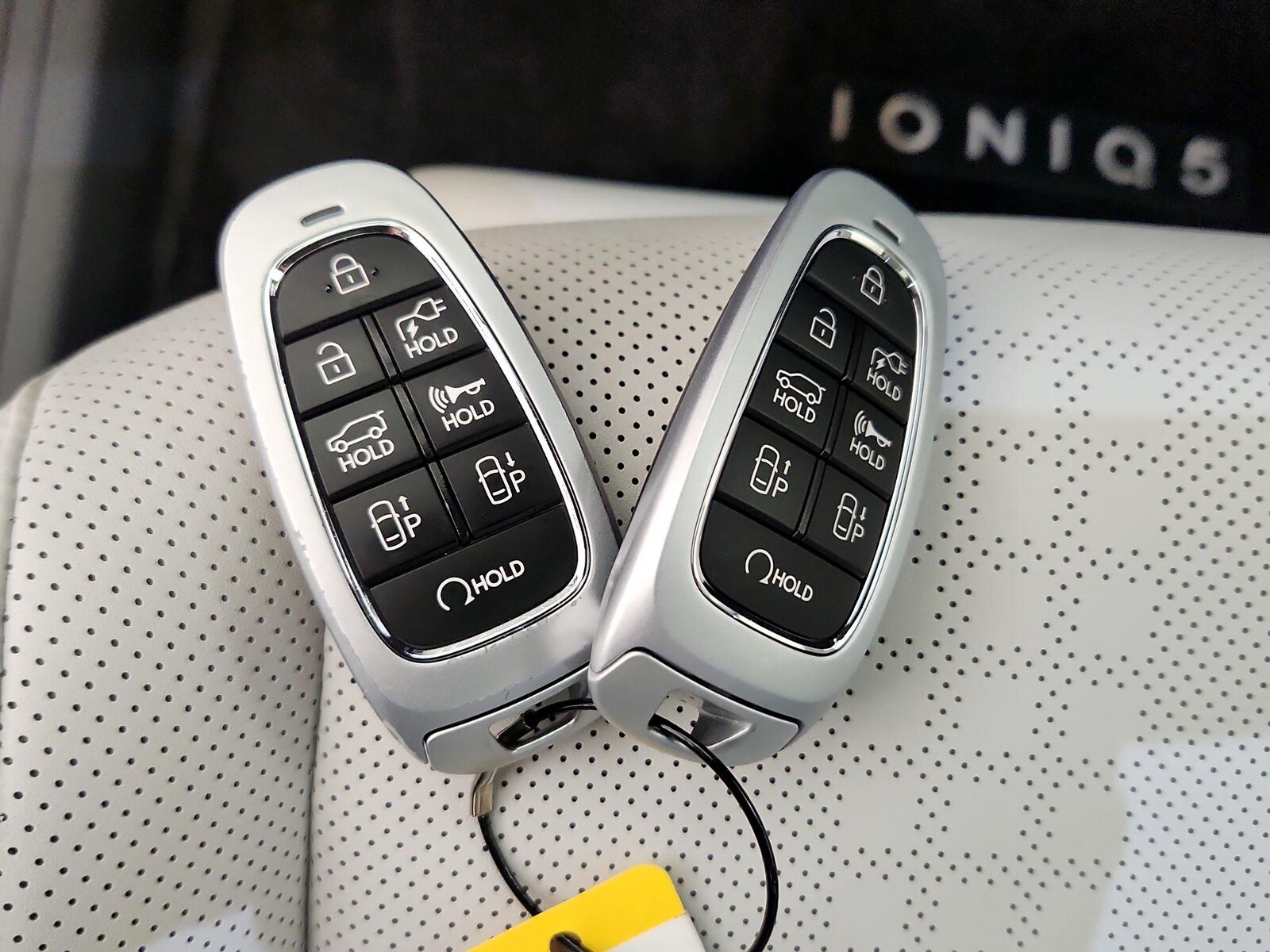 2024 Hyundai IONIQ 5 Limited - Photo 25
