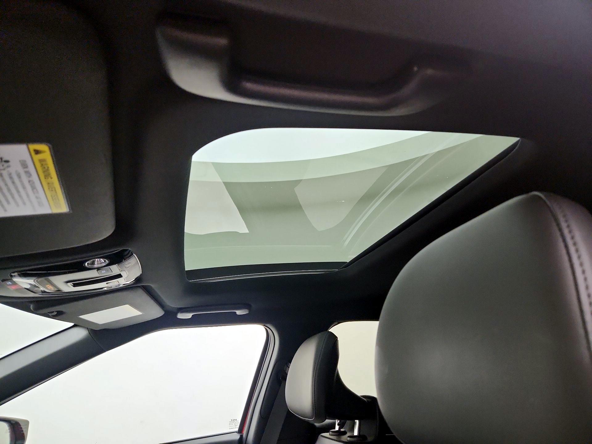 Thumbnail: 2024 Kia EV6 - 20