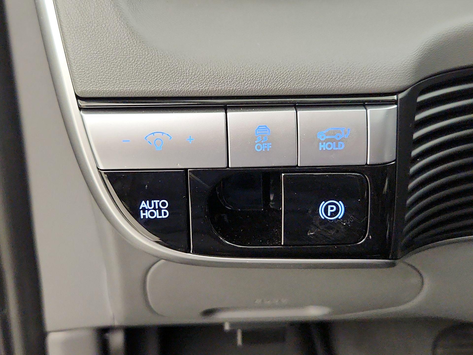 Thumbnail: 2024 Hyundai Ioniq 5 - 13