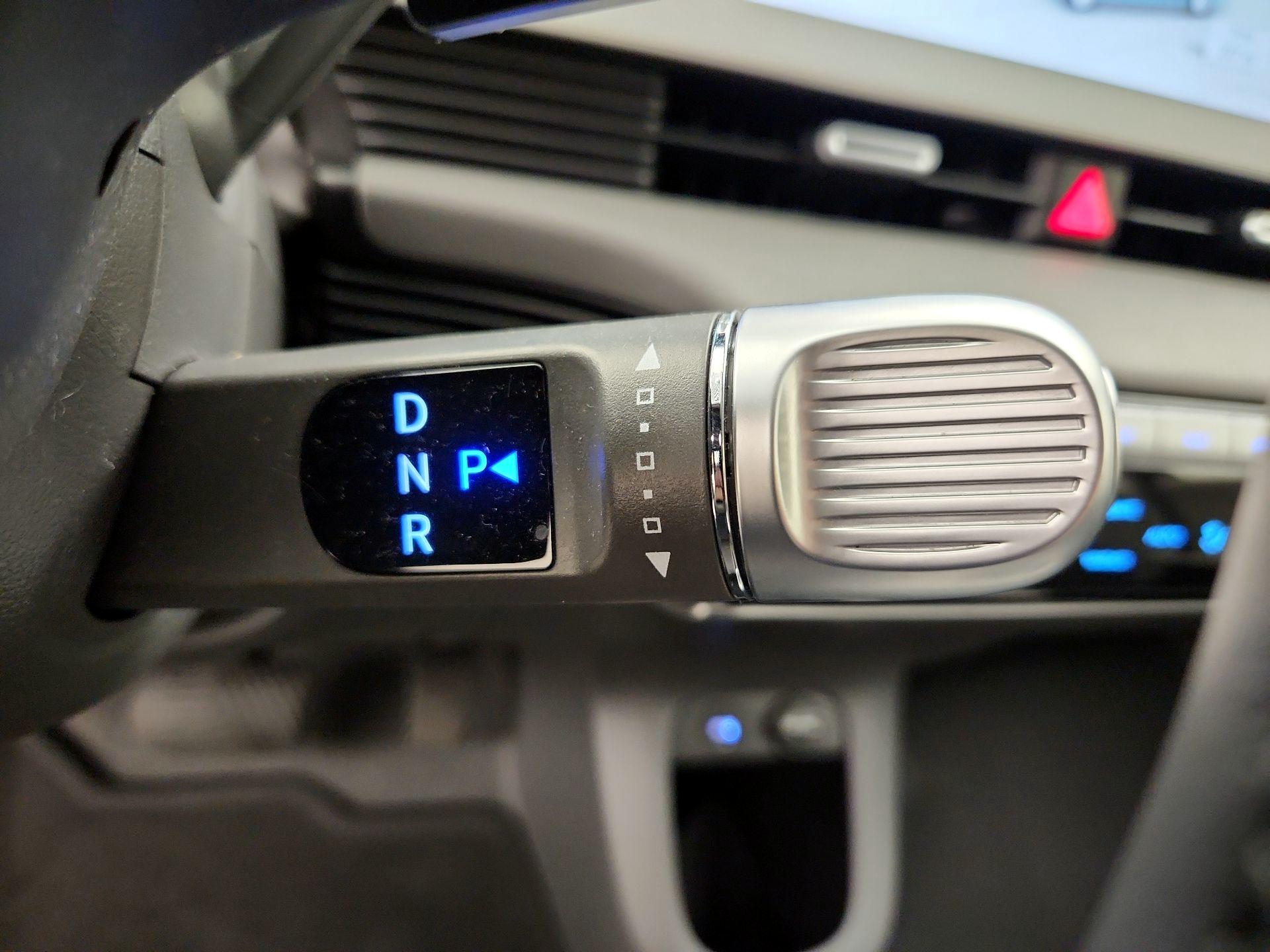 Thumbnail: 2024 Hyundai Ioniq 5 - 18
