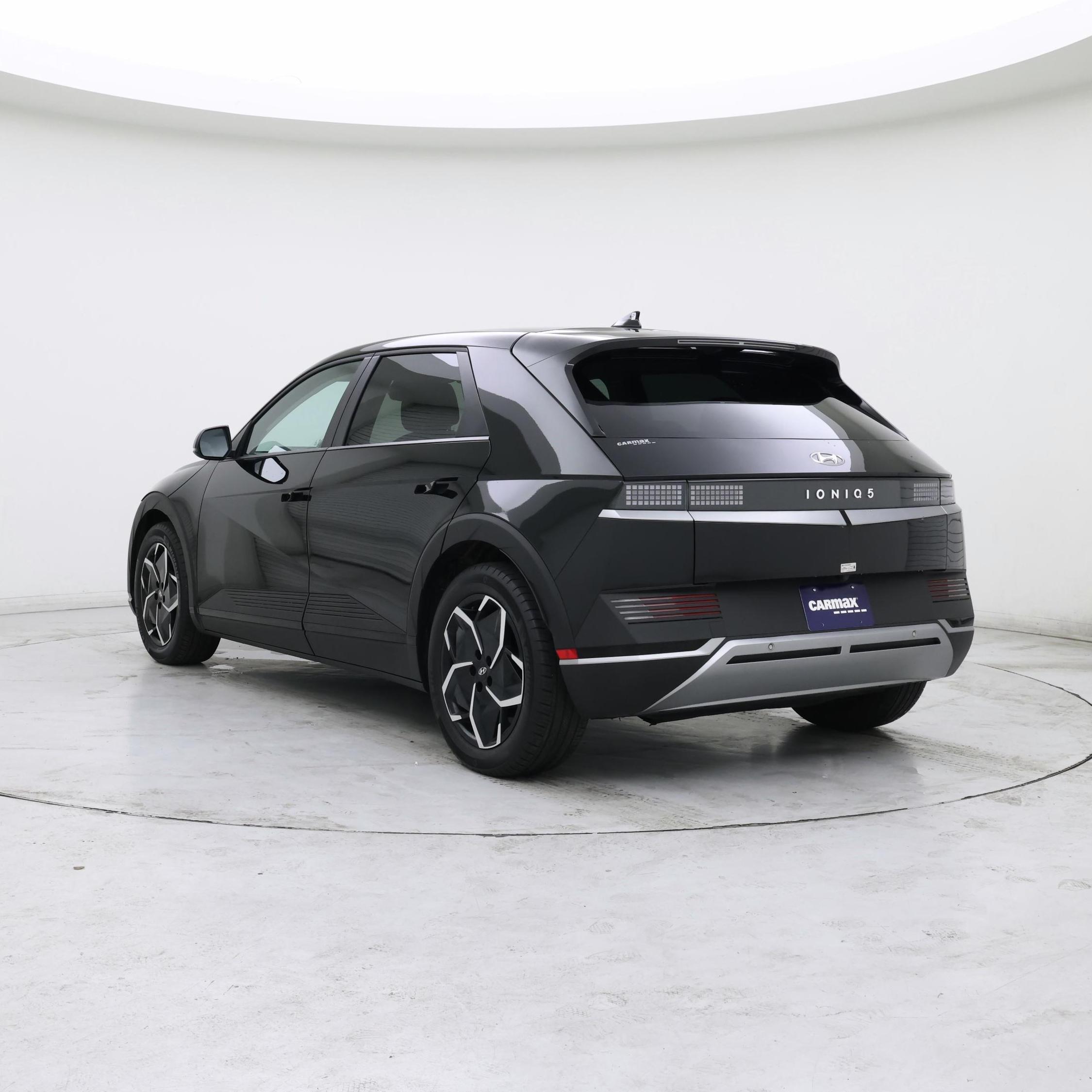 Thumbnail: 2024 Hyundai Ioniq 5 - 2