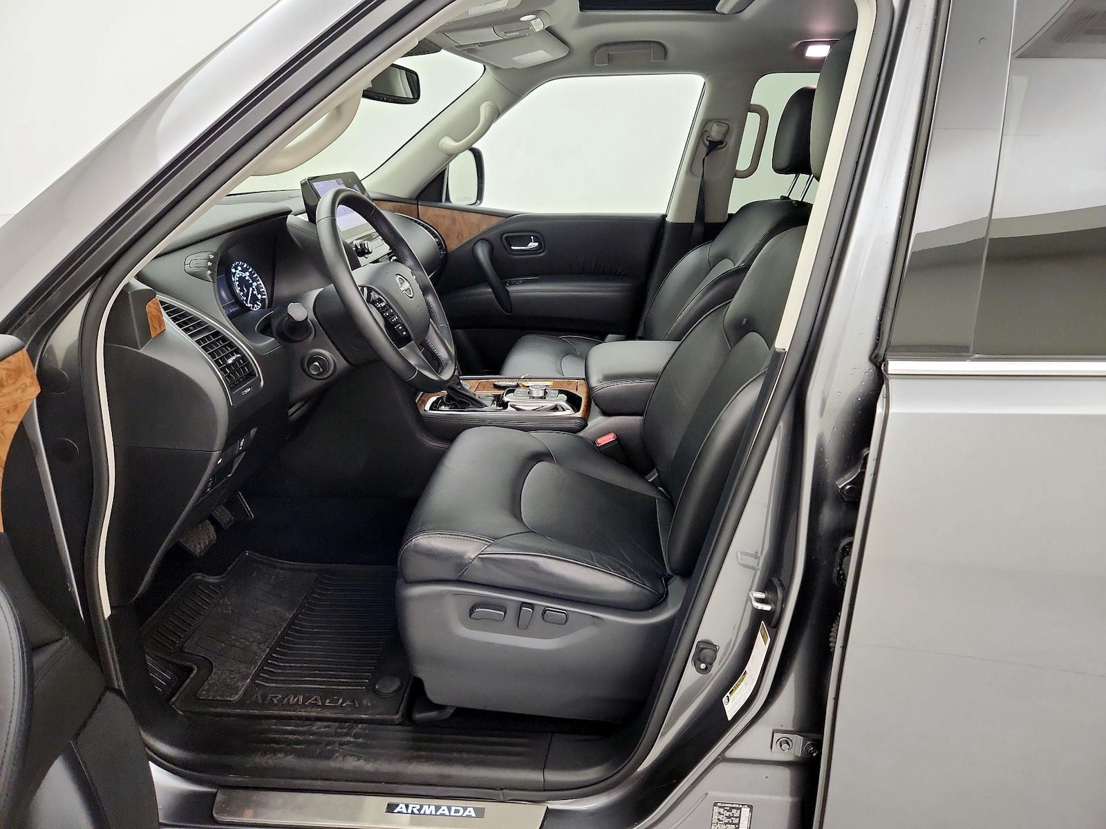 2022 Nissan Armada SL - Photo 12