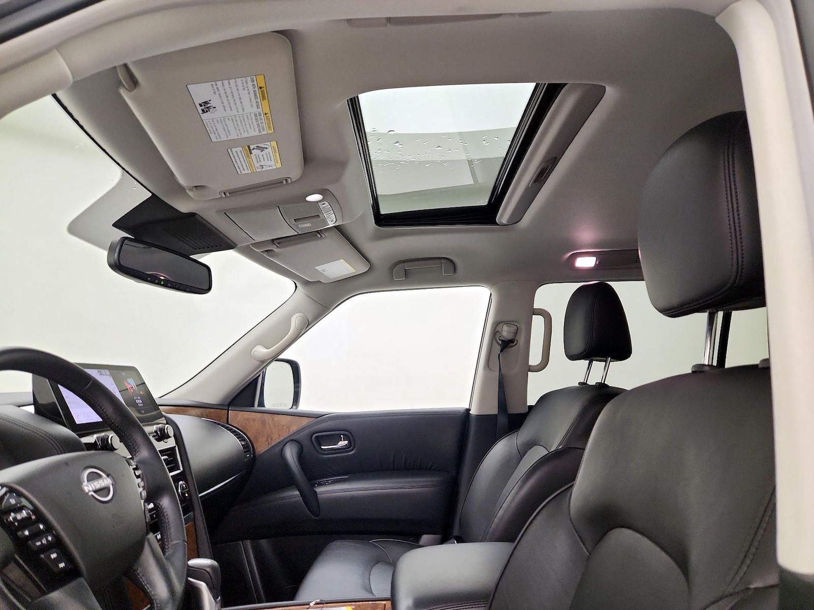 2022 Nissan Armada SL - Photo 21