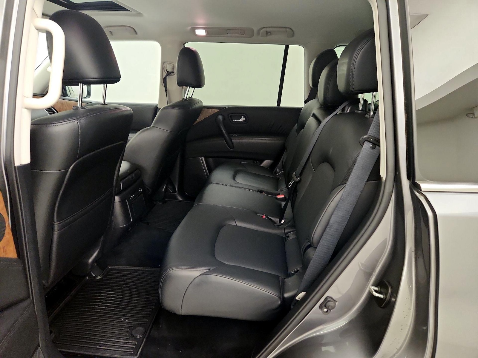 2022 Nissan Armada SL - Photo 22
