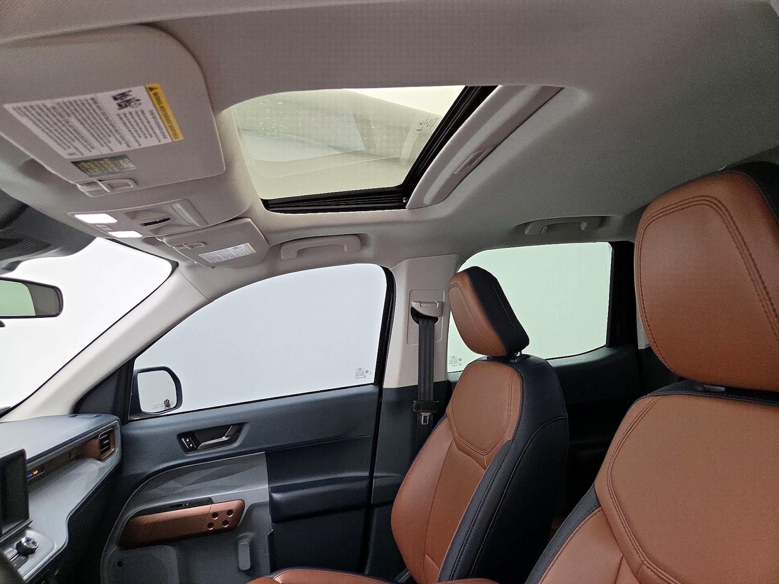Sunroof(s) & Overhead Airbags