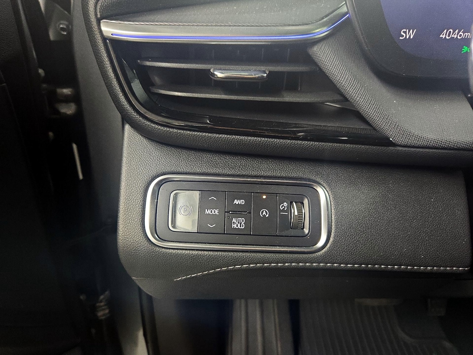 2025 Buick Enclave Sport Touring - Photo 14