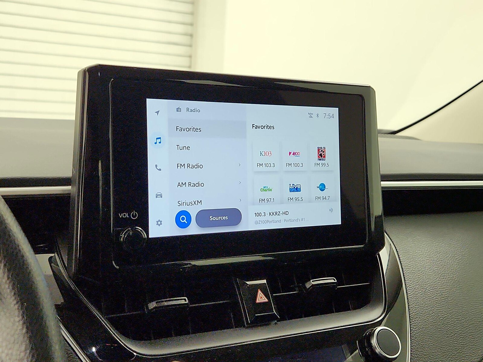 2025 Toyota Corolla LE - Photo 16