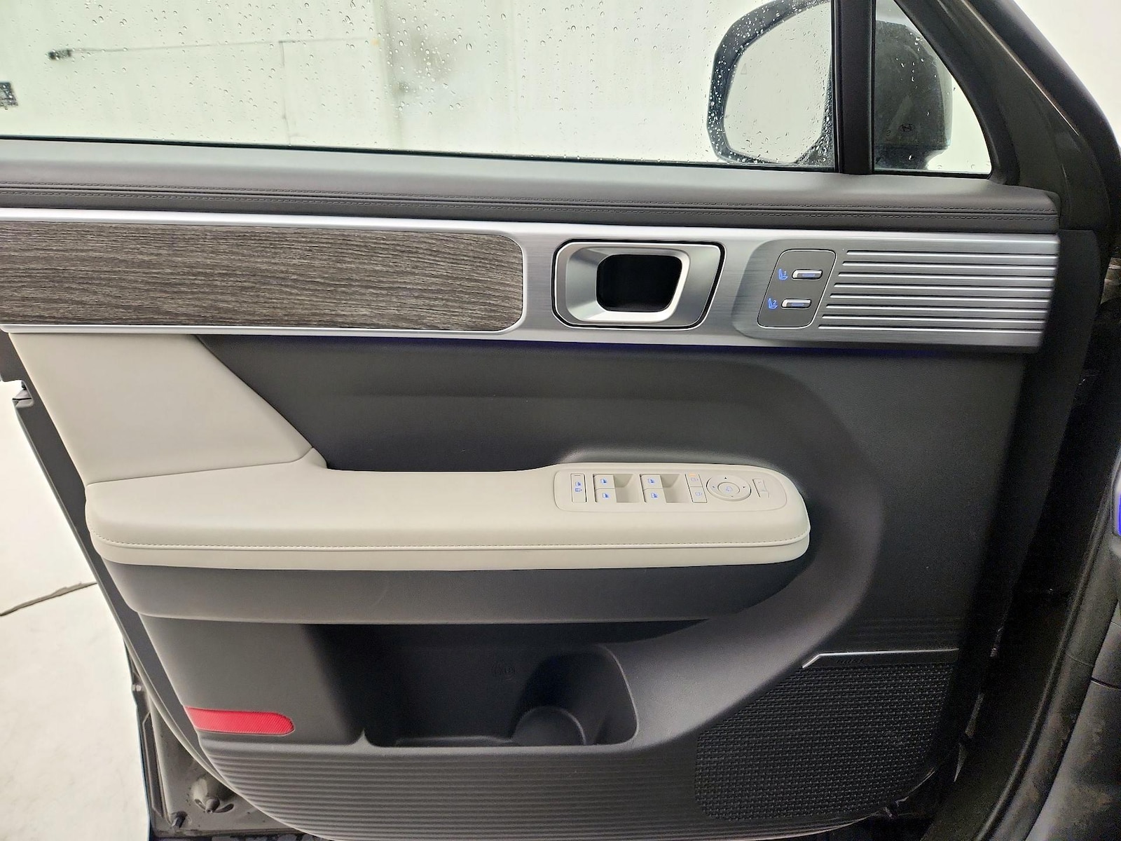 2024 Hyundai Santa Fe Limited - Photo 13