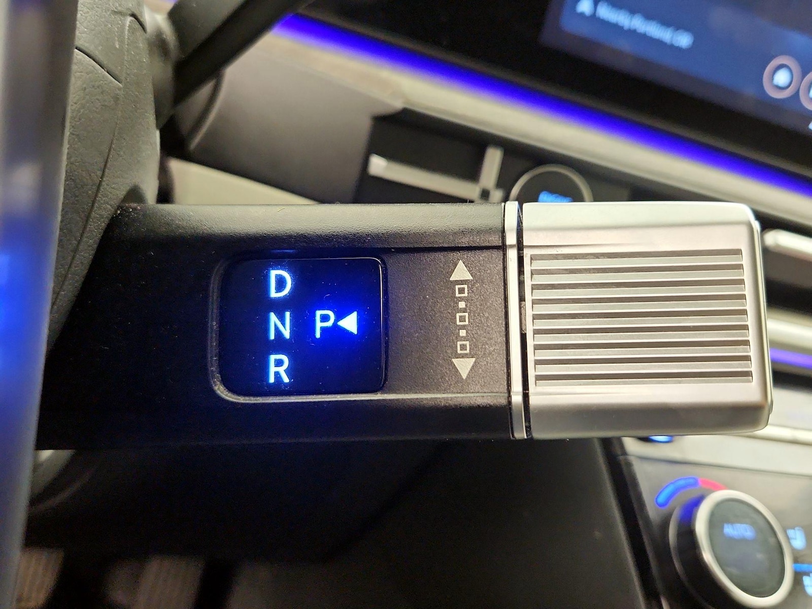 2024 Hyundai Santa Fe Limited - Photo 19