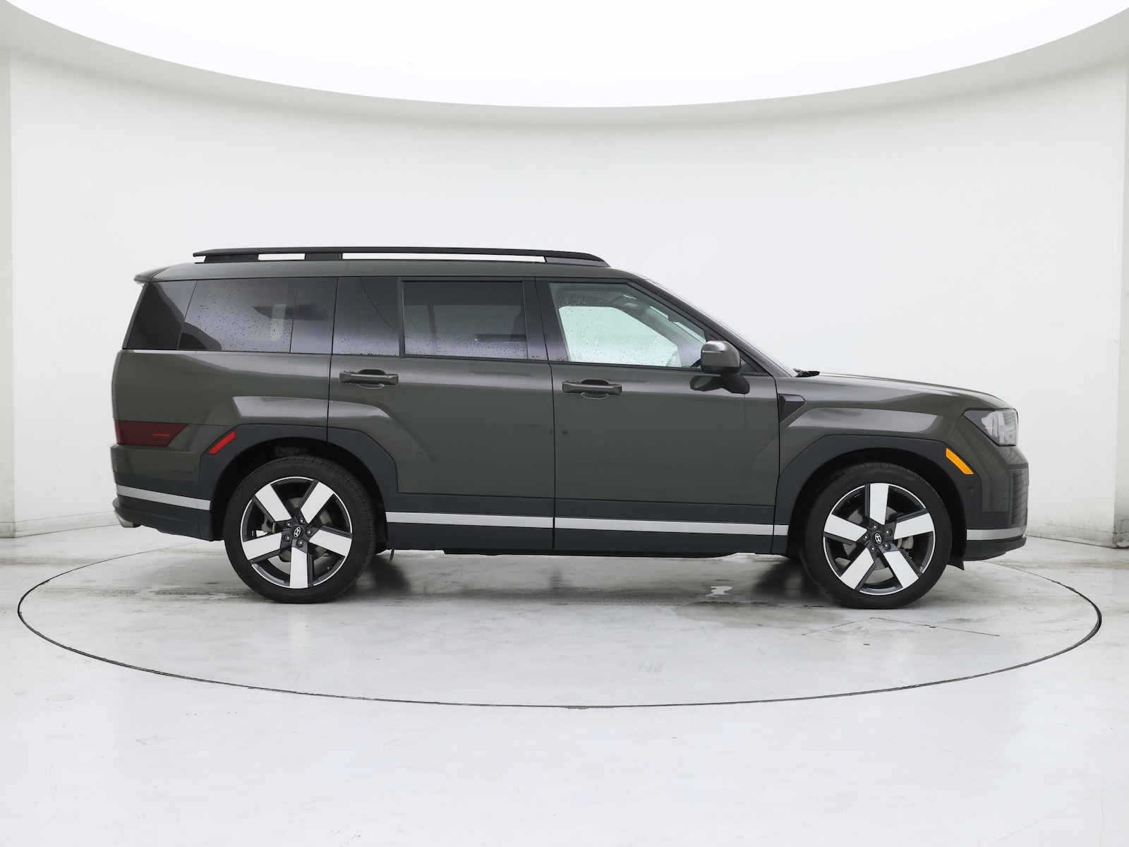 2024 Hyundai Santa Fe Limited - Photo 8