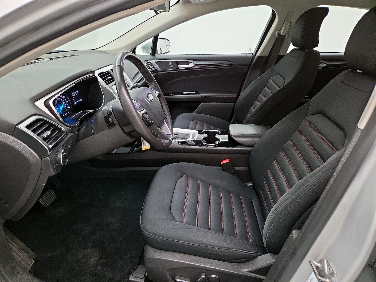 Power Seat(s) & Side Airbags