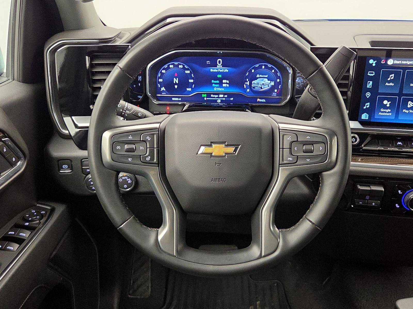 2025 Chevrolet Silverado 1500 LT - Photo 11