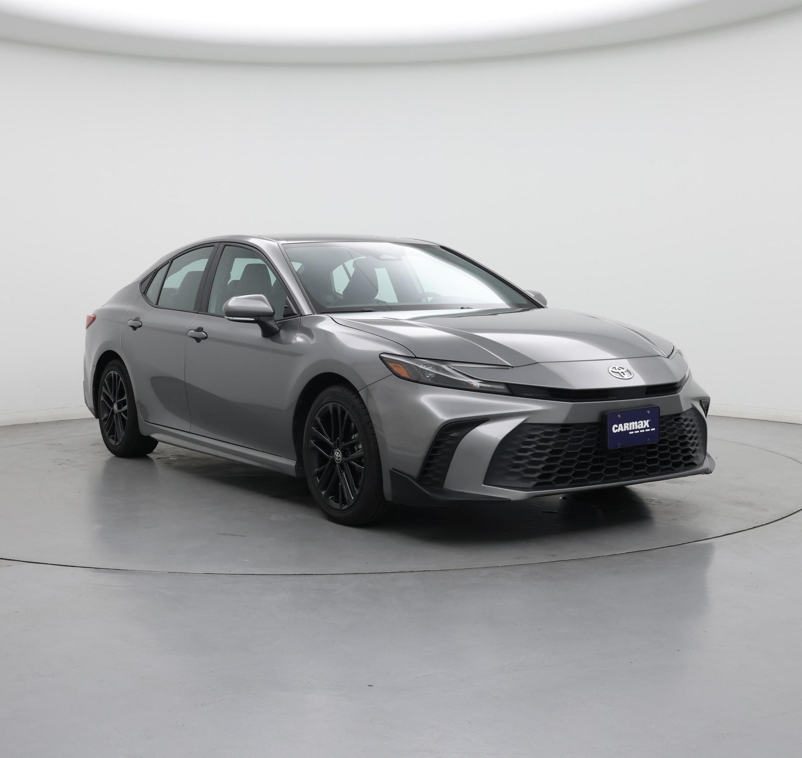 Gray 2025 Toyota Camry Sedan Front-Wheel Drive Automatic