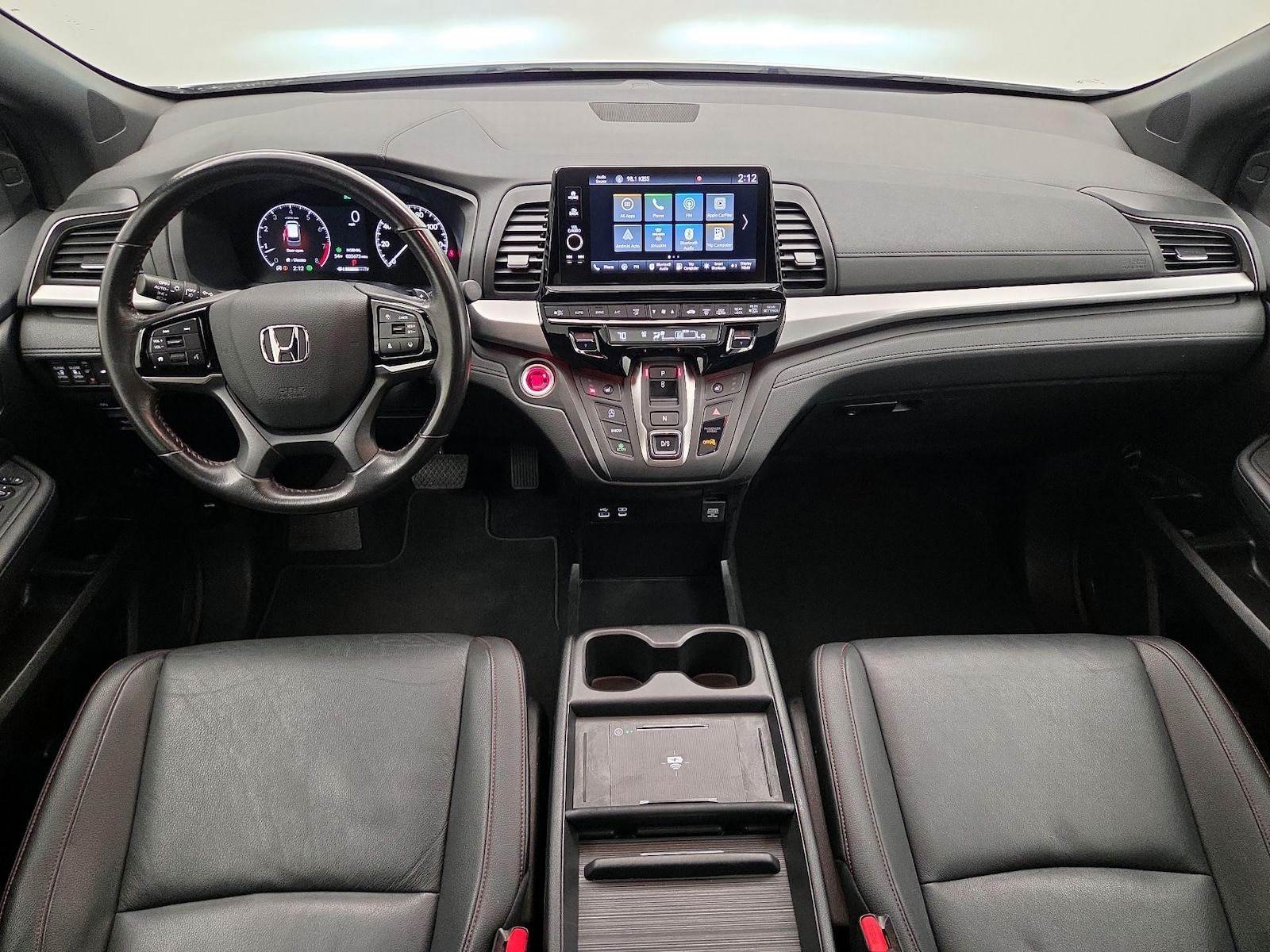 Apple CarPlay® & Android Auto™