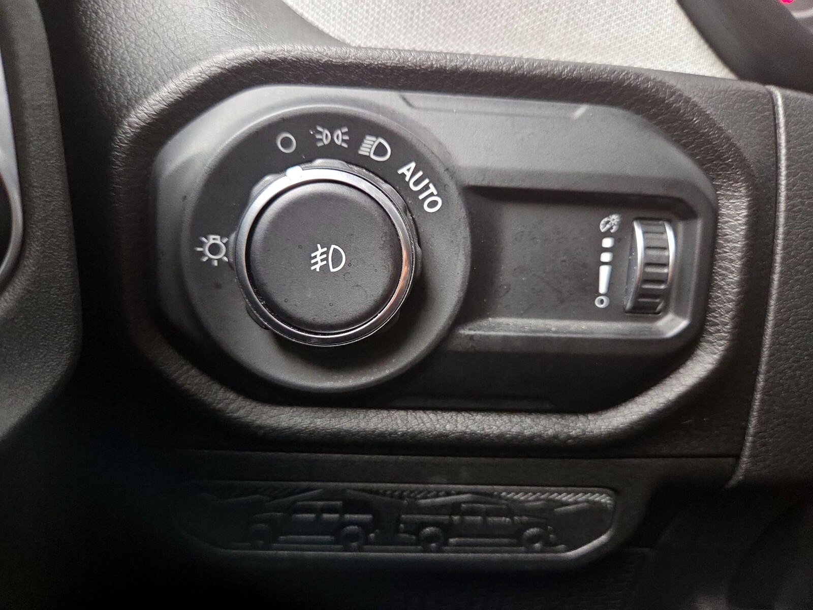 2025 Jeep Wrangler 4-Door Willys - Photo 14