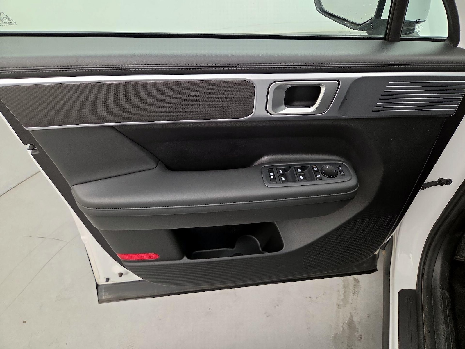 2025 Hyundai Santa Fe SEL - Photo 13
