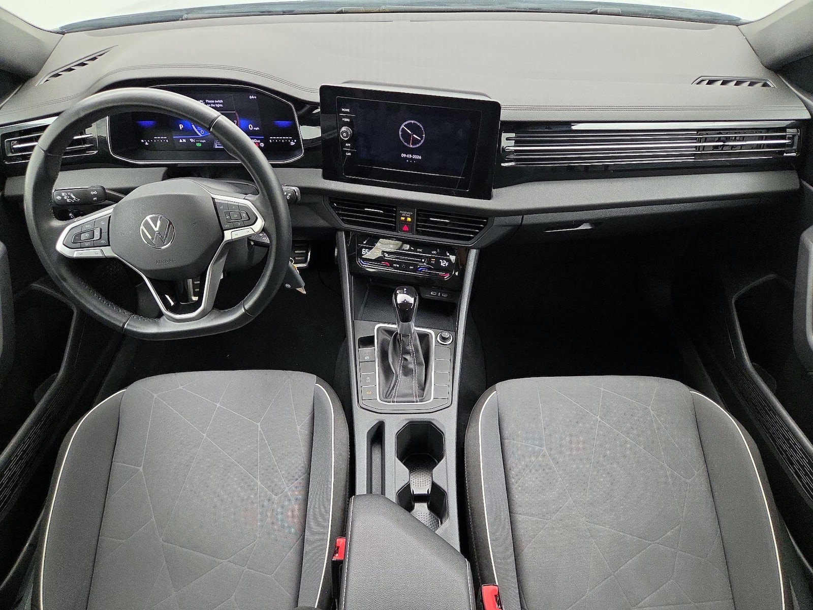 2025 Volkswagen Jetta Sport - Photo 10