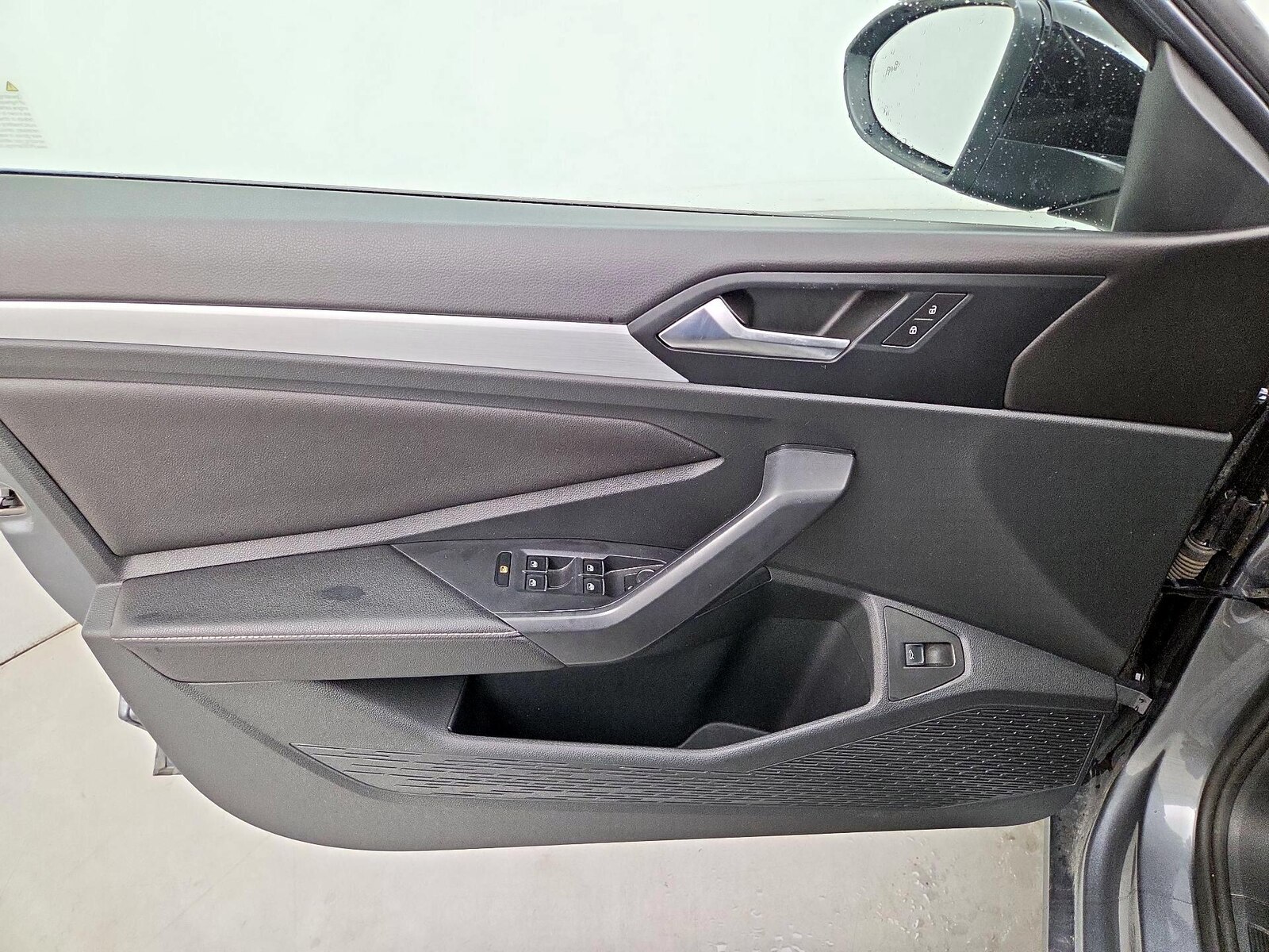 2025 Volkswagen Jetta Sport - Photo 13